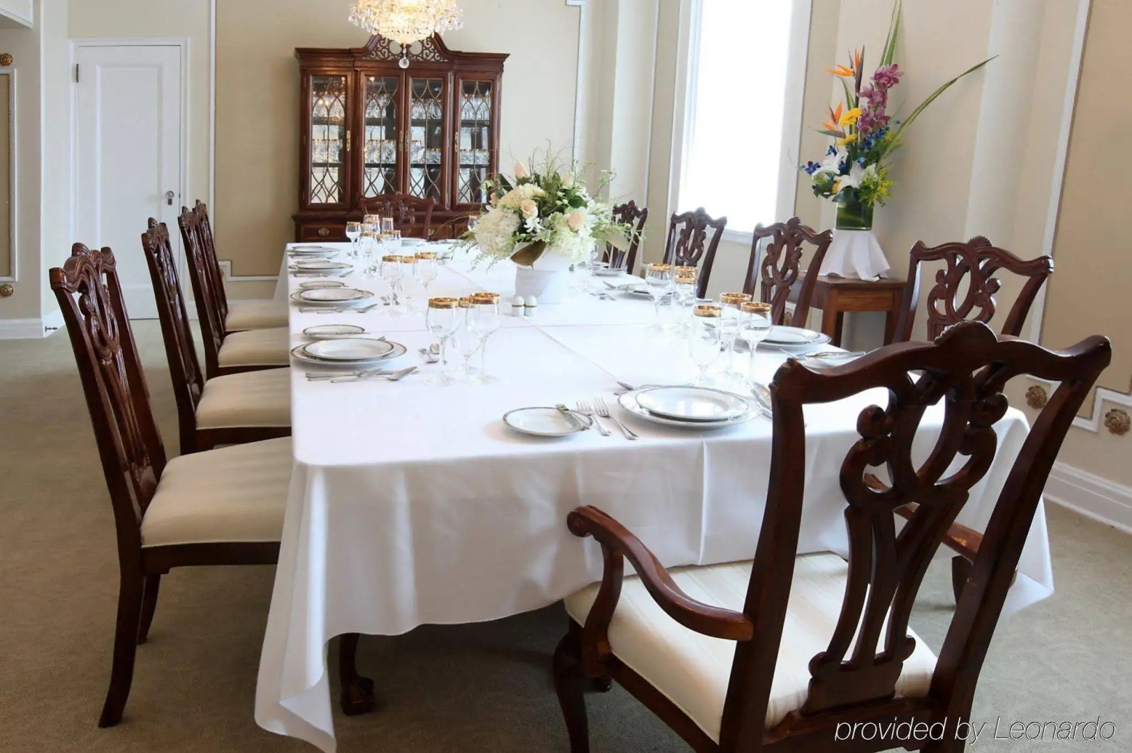 The Hotel Saskatchewan, Autograph Collection