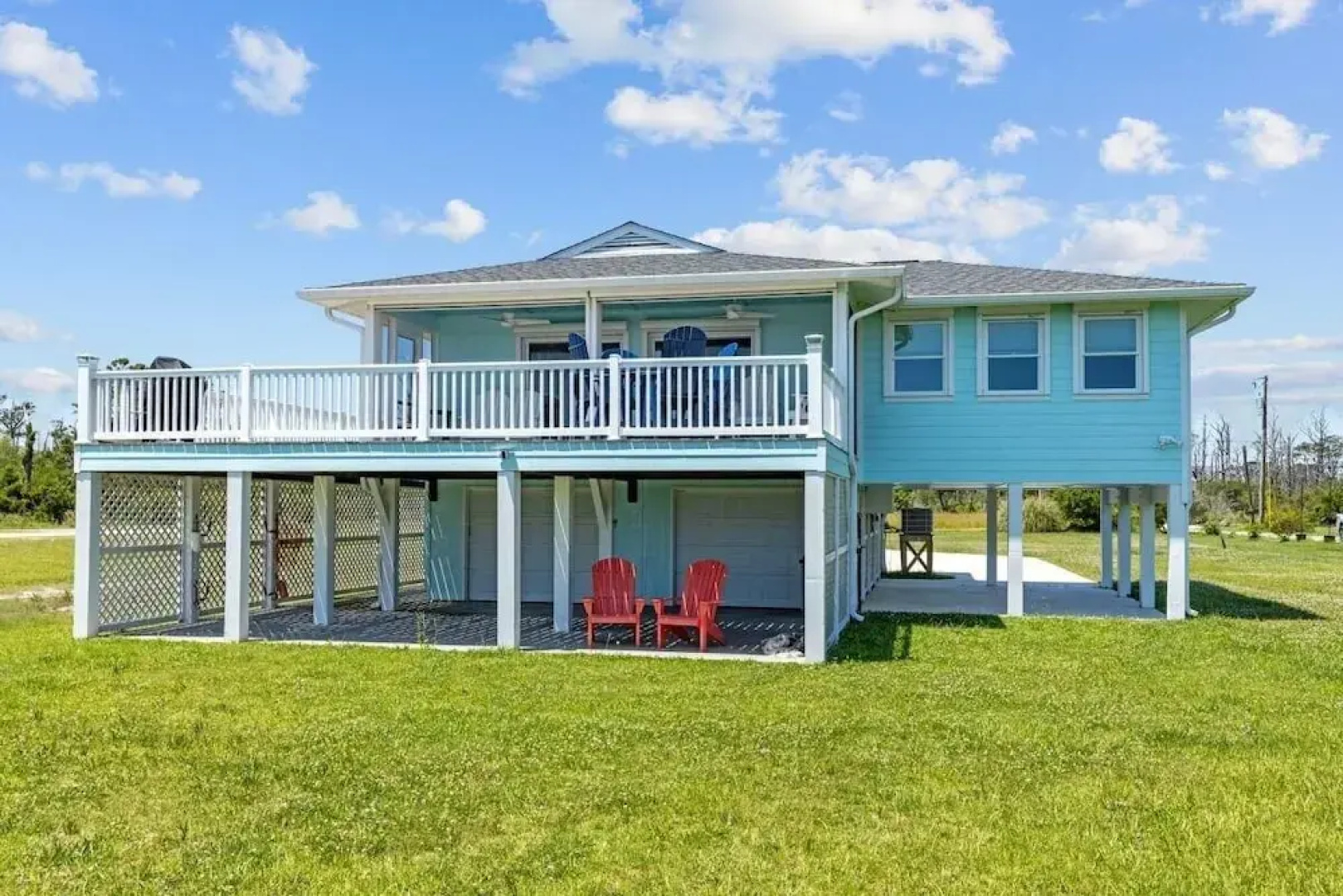 Sunrise Sound Cottage 3 Bedroom Home by RedAwning