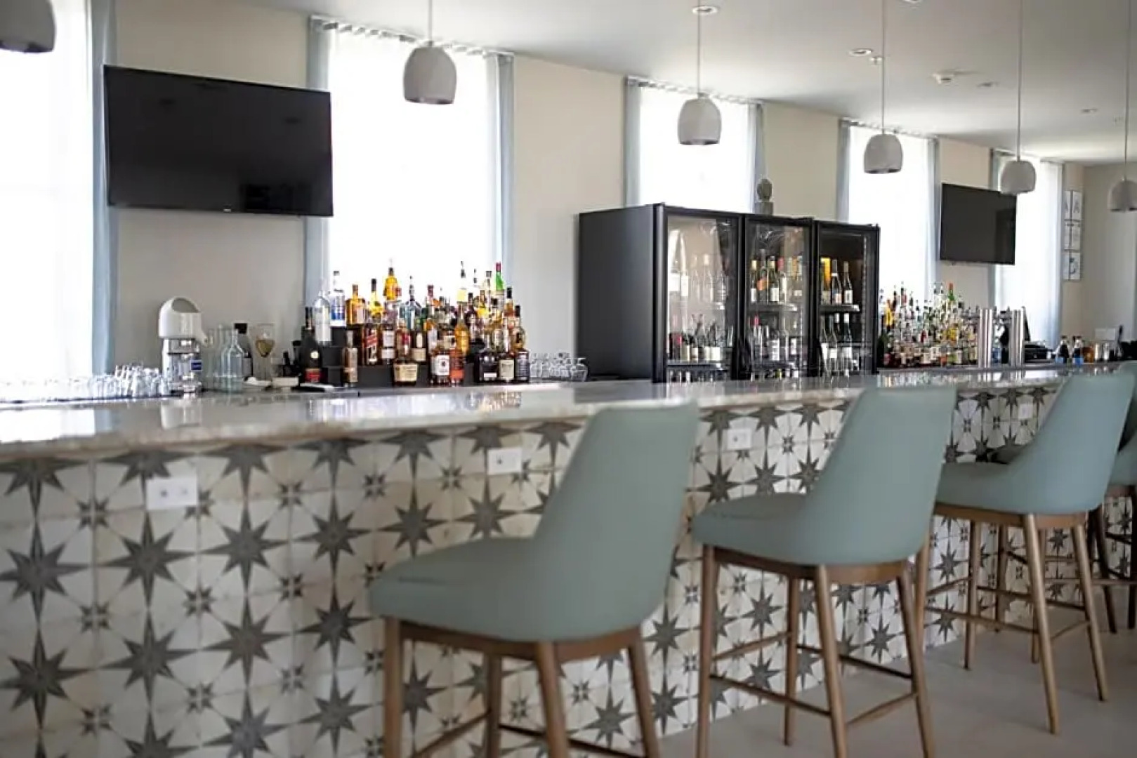 Centennial Plaza Resort Gulfport