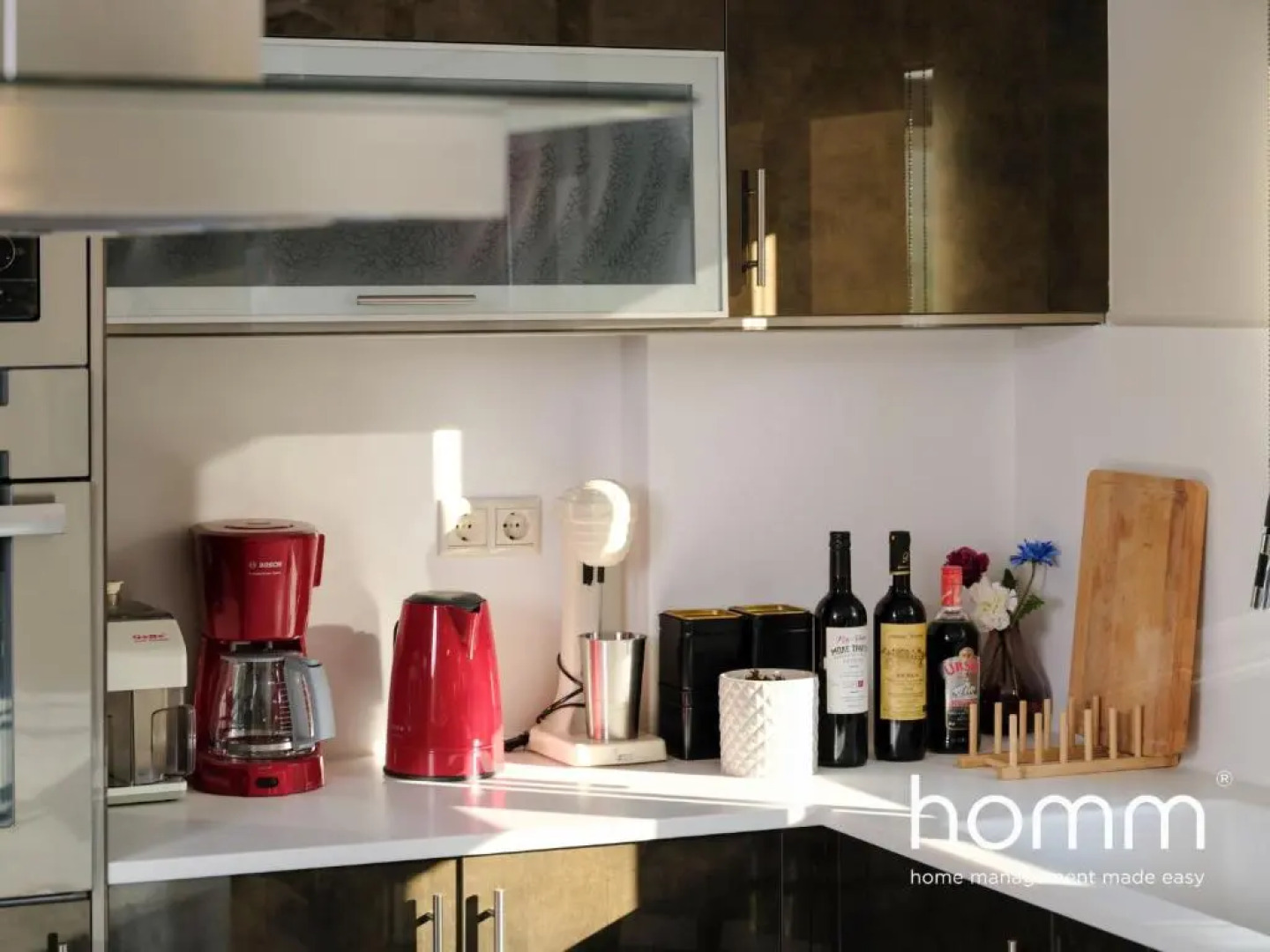 Spacious & Minimal Paiania homm 10min to Airport