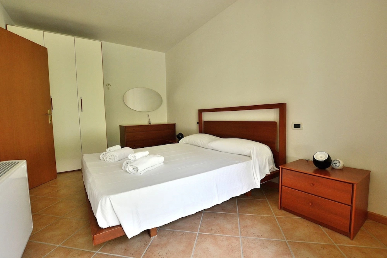 Apartment Fabiola With Pool Lake View