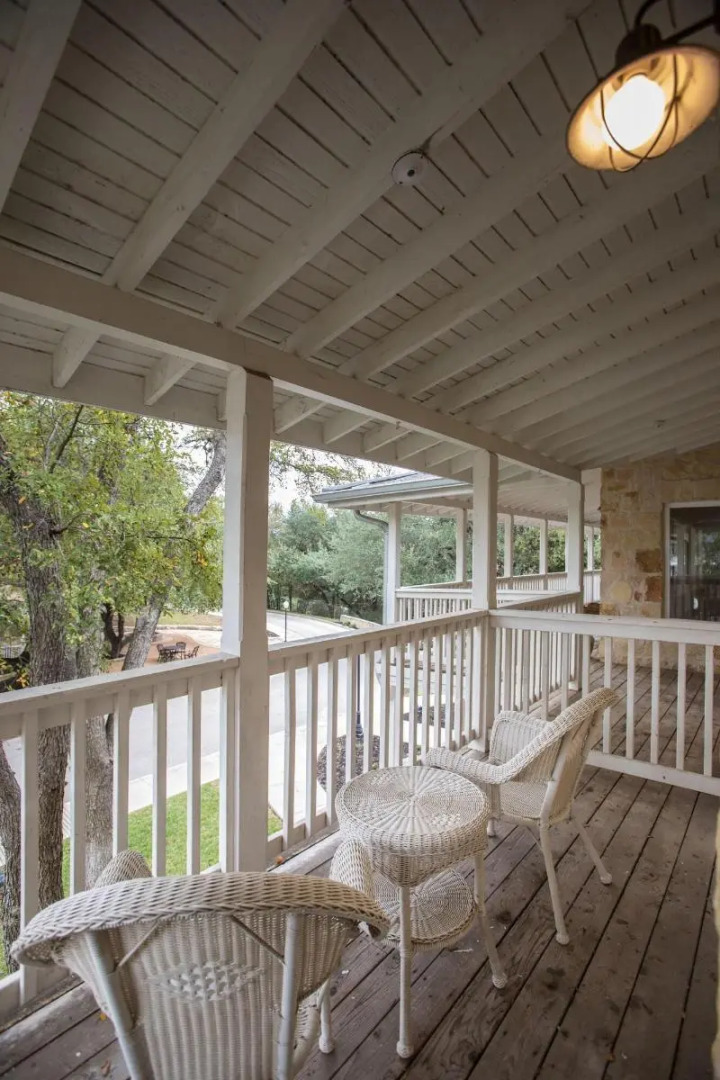 Gruene River Hotel & Retreat