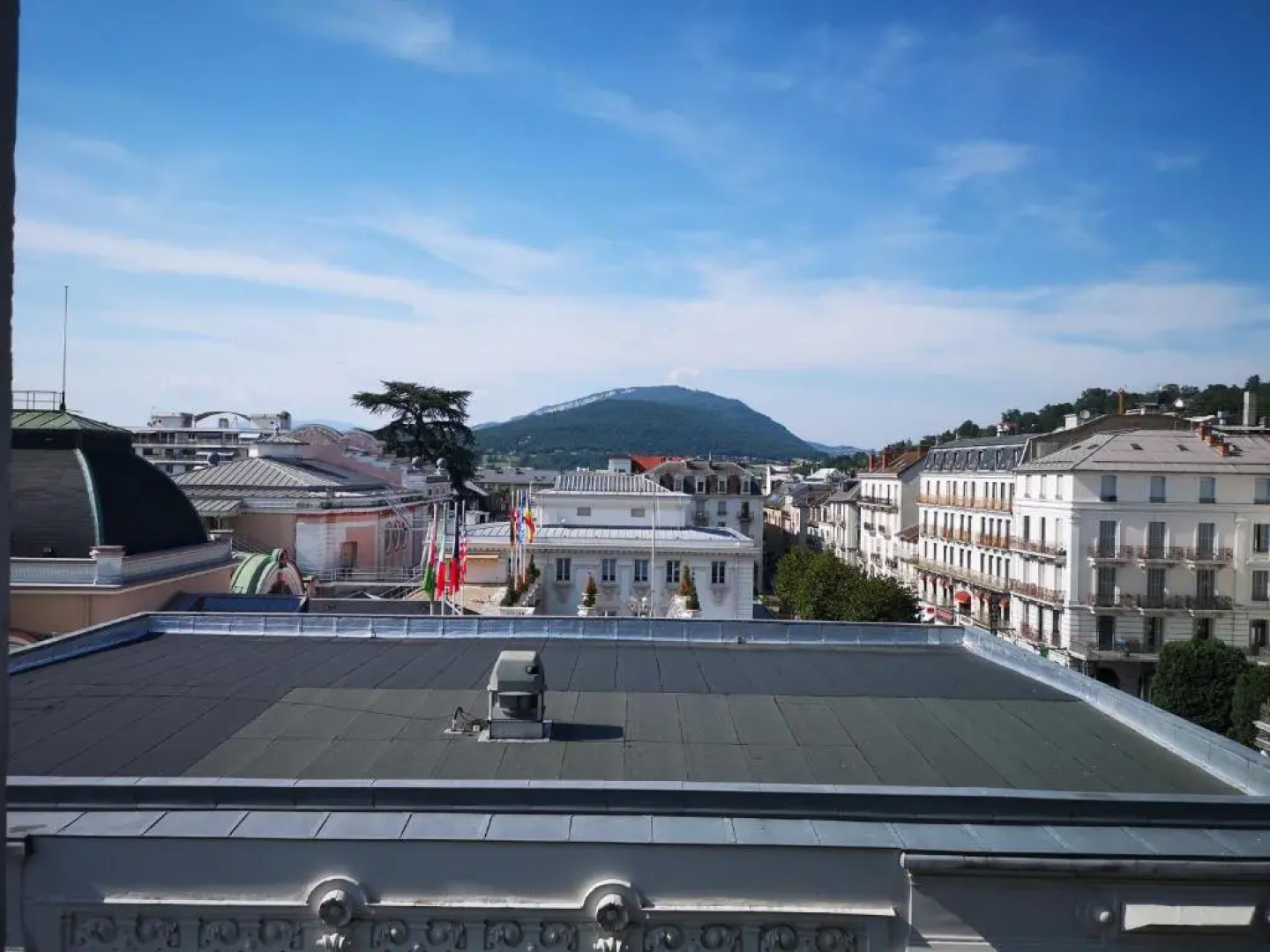 Studio indépendant centre ville Aix les bains