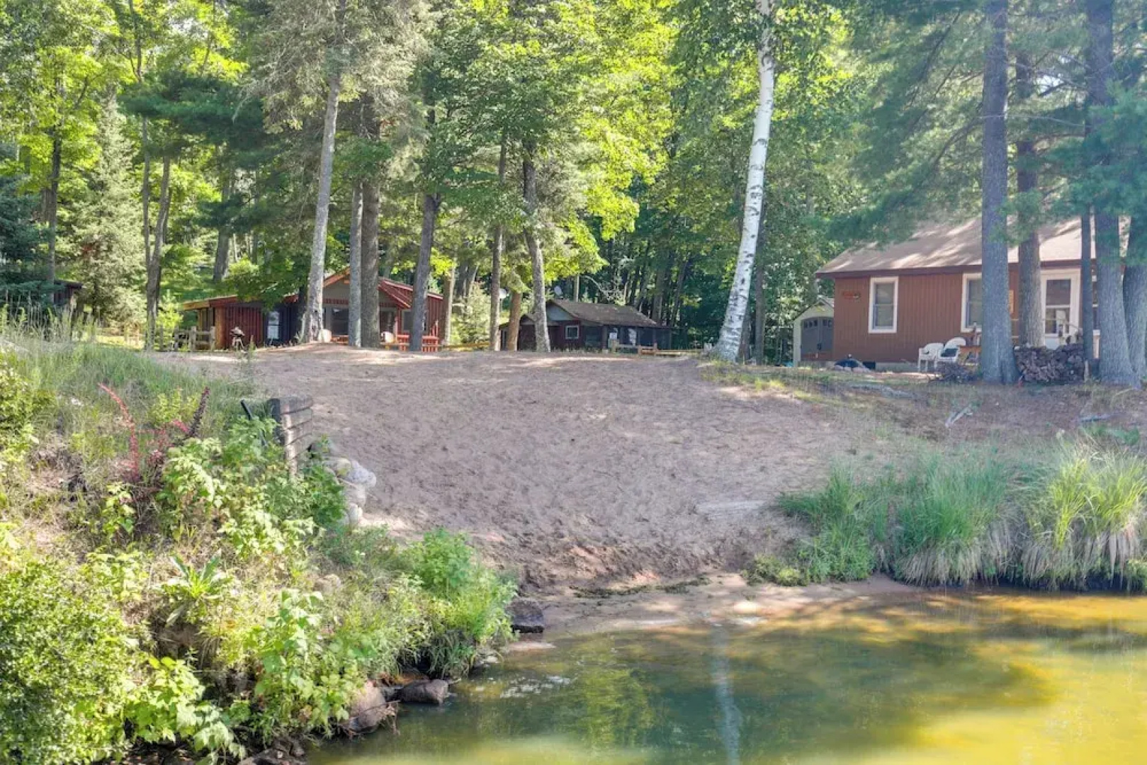 Quaint & Cozy Lake Cabin w/ Dock & Beach Access!
