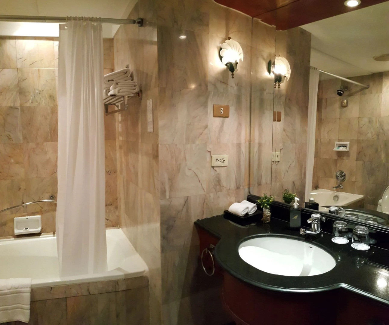 Ocean Marina Hotel Pattaya Jomtien