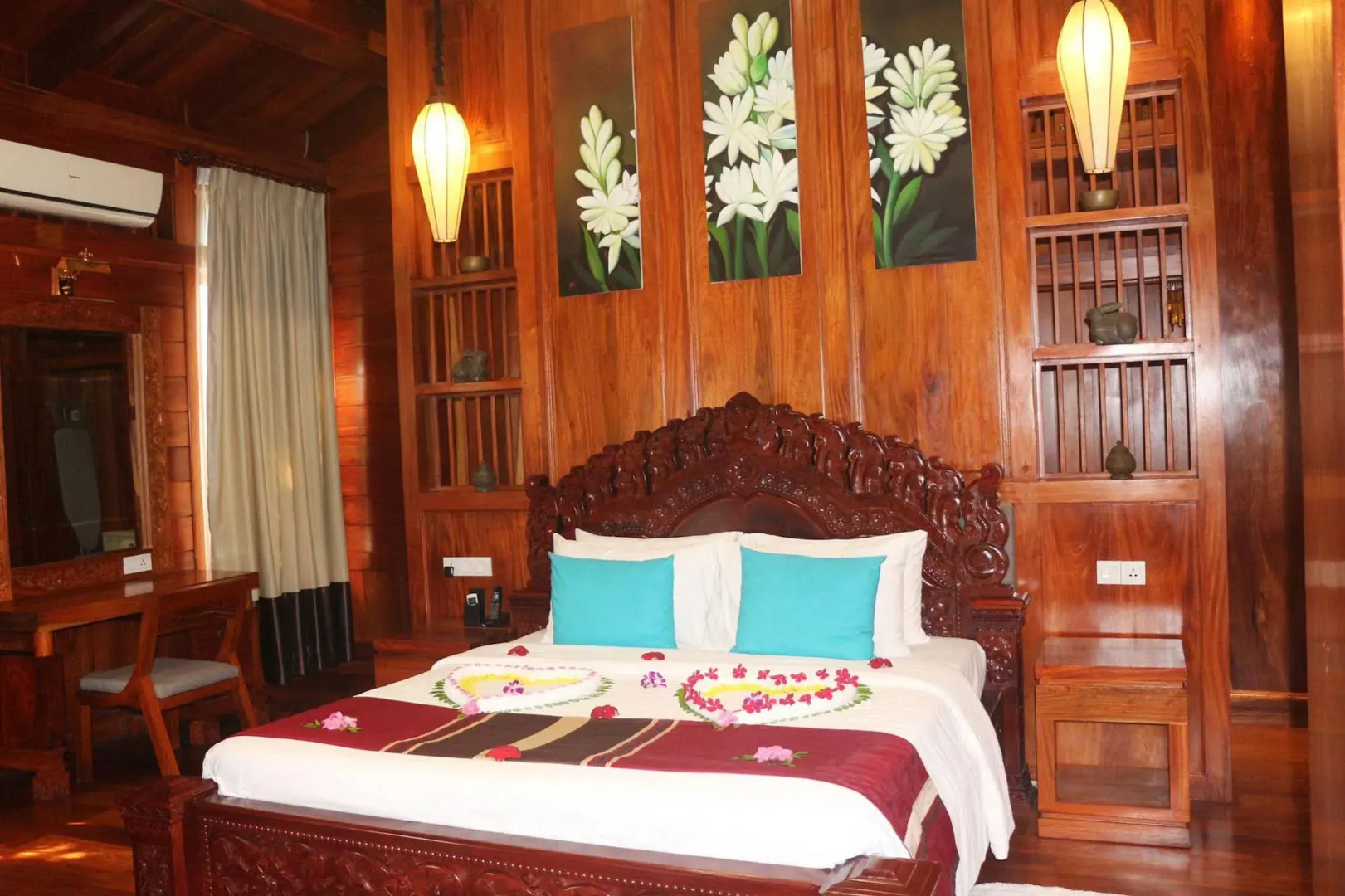 Try Palace Resort & Spa