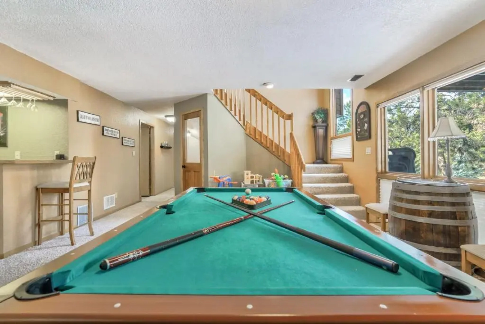 4BD Woodland Lodge Pool Table Grill Dogs Welcome