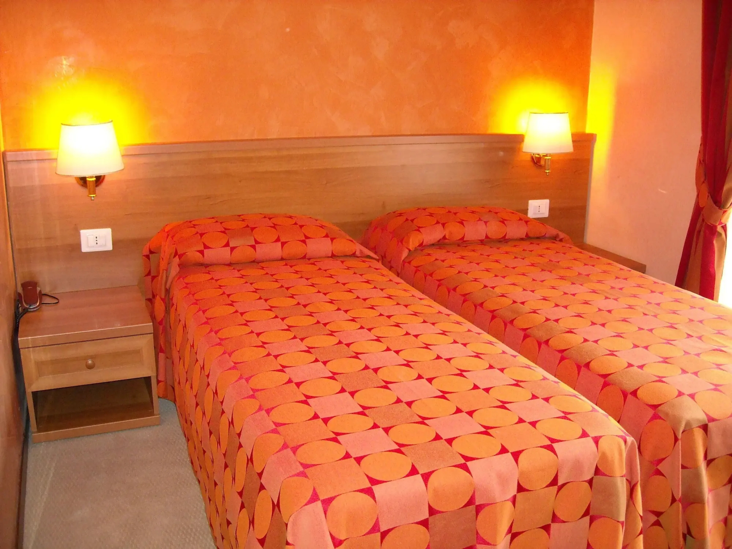 Morpheus Rooms