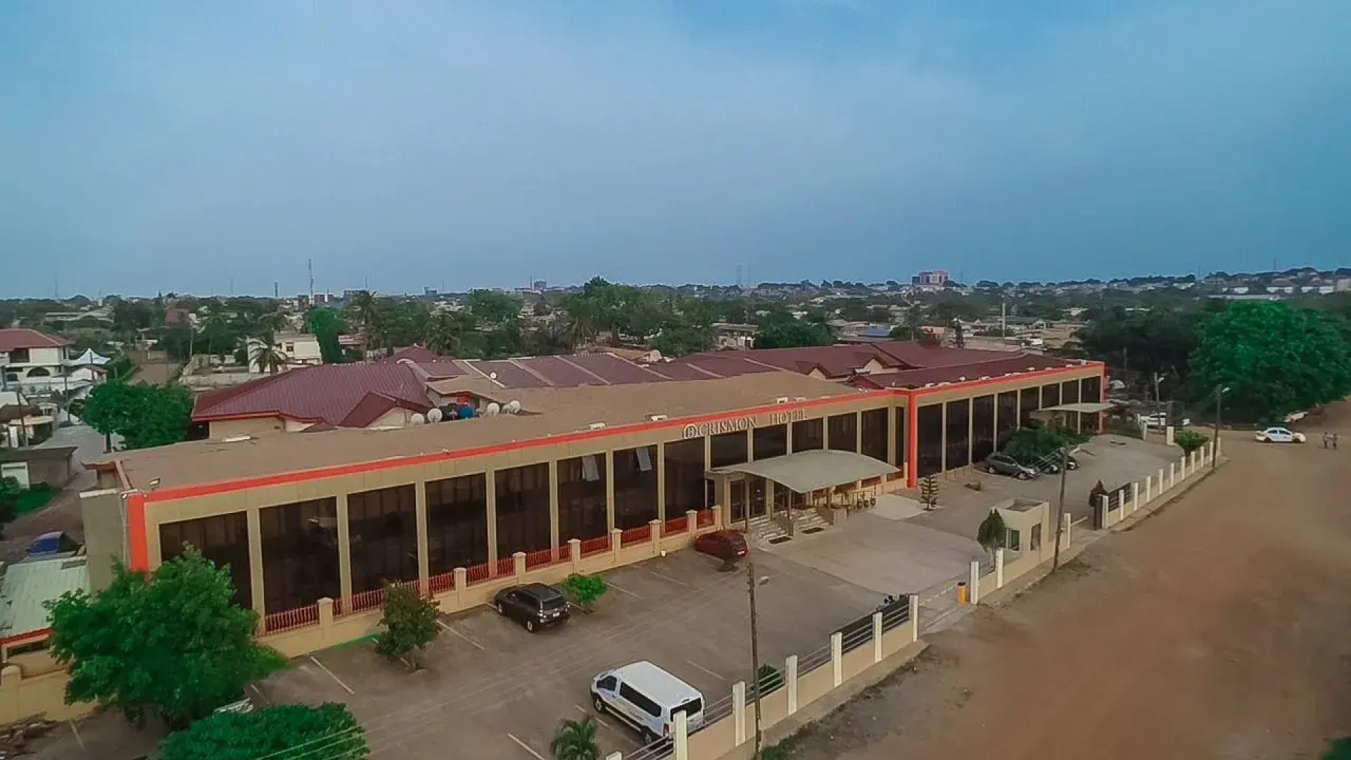 Crismon Hotel