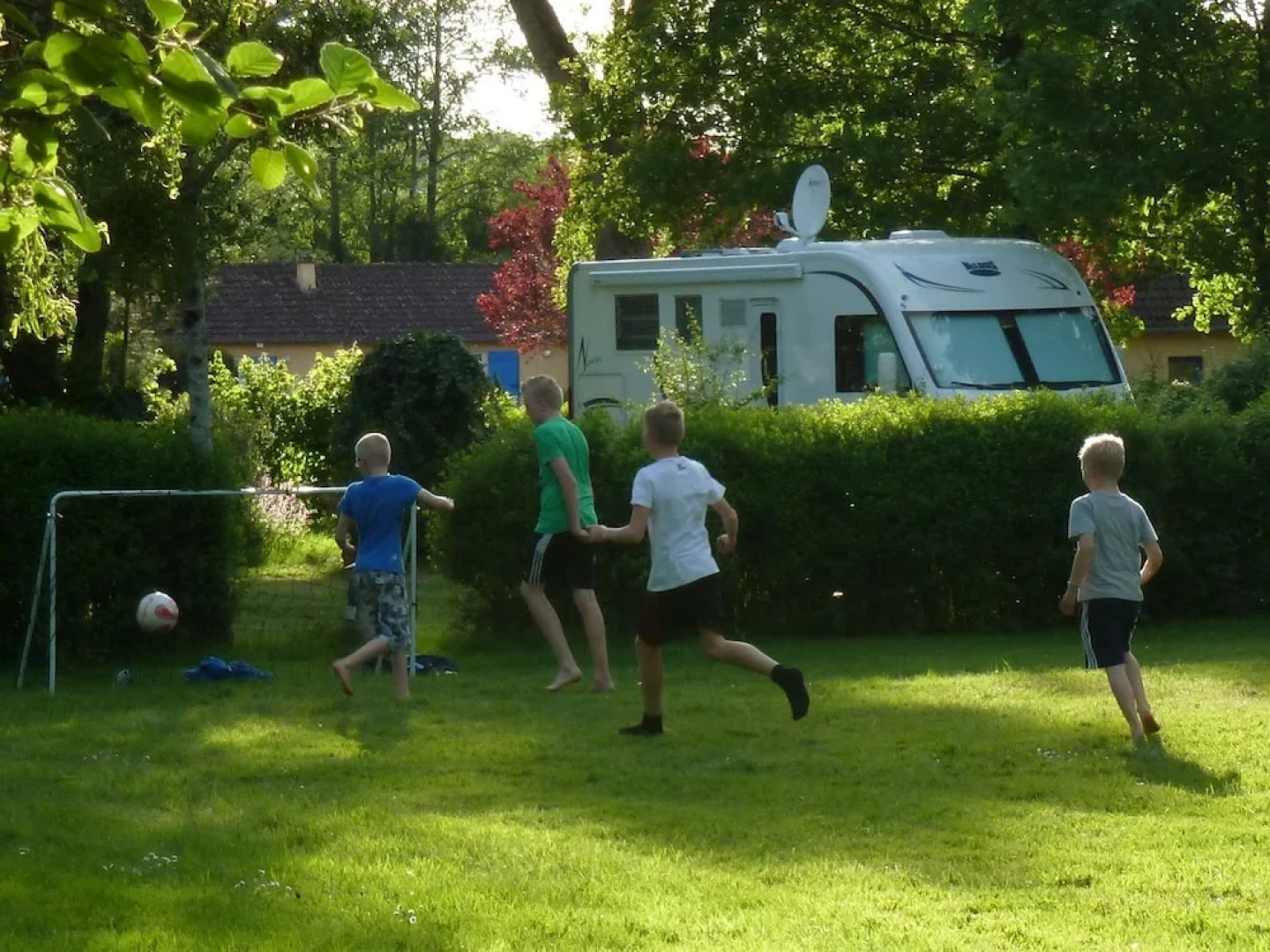 Simple holiday home with an oven in the heart of Burgundy