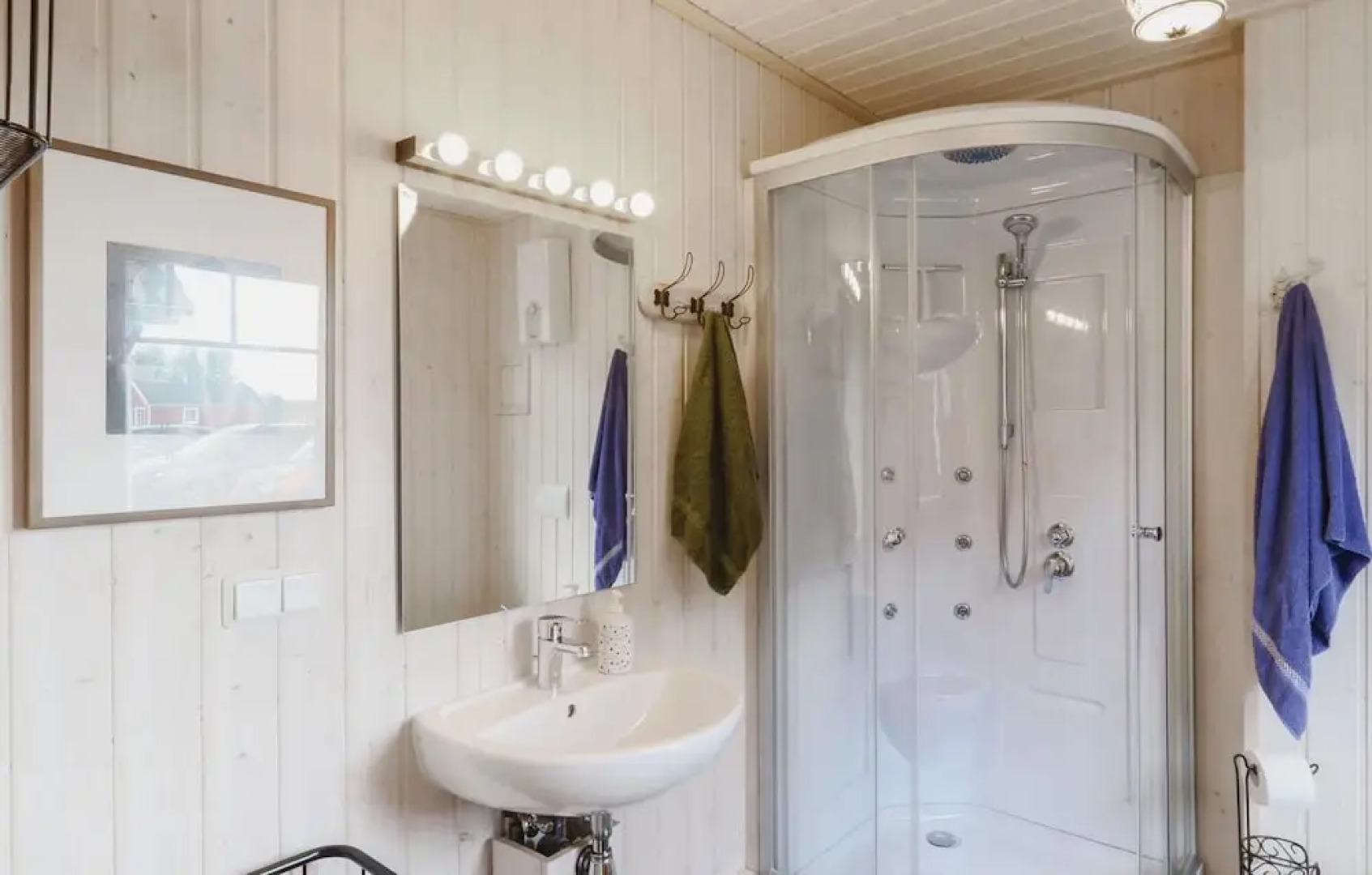 Stunning Home in Zerpenschleuse With 2 Bedrooms and Wifi