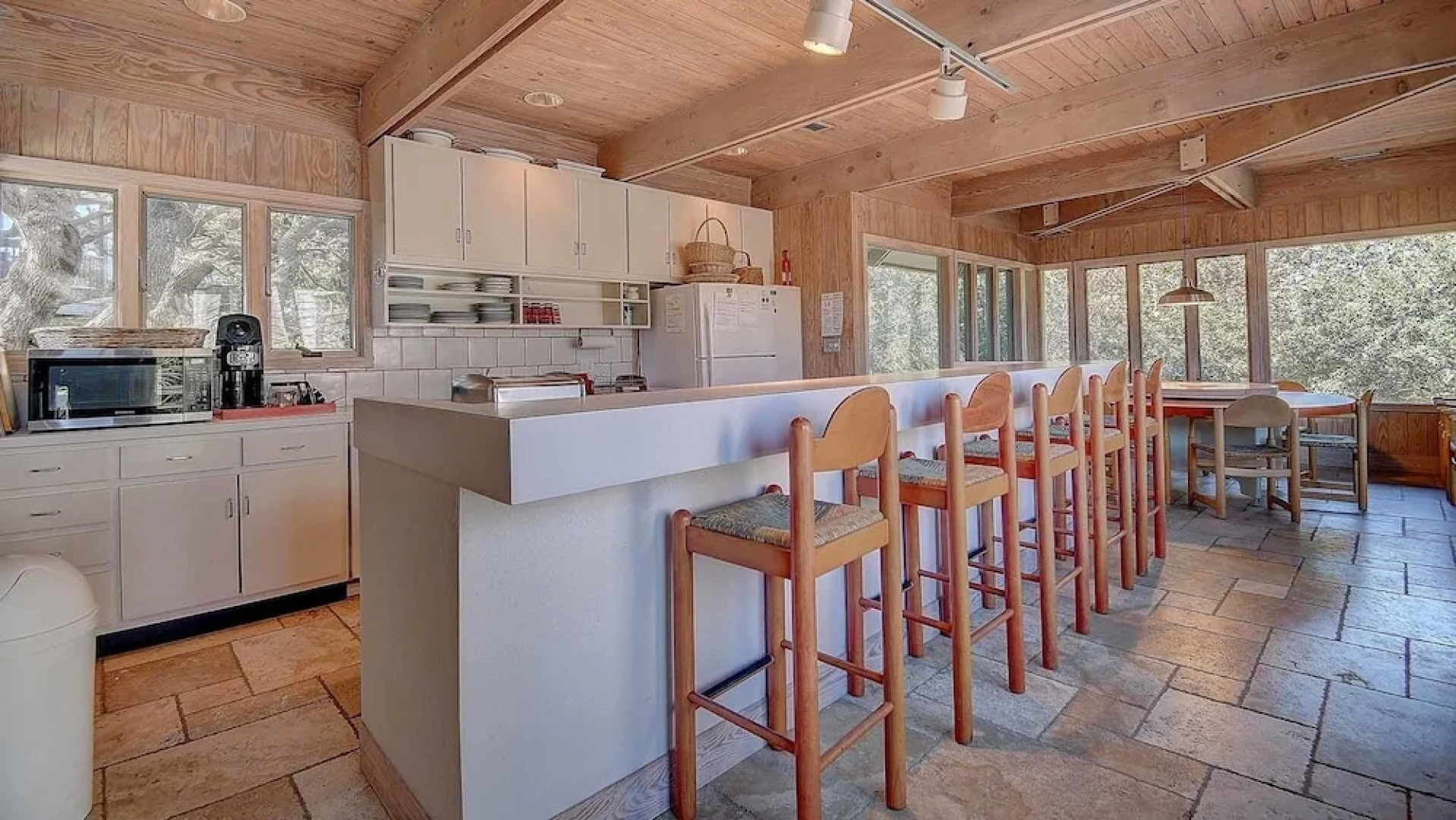 104 the Nautilus 5 Br Home by RedAwning