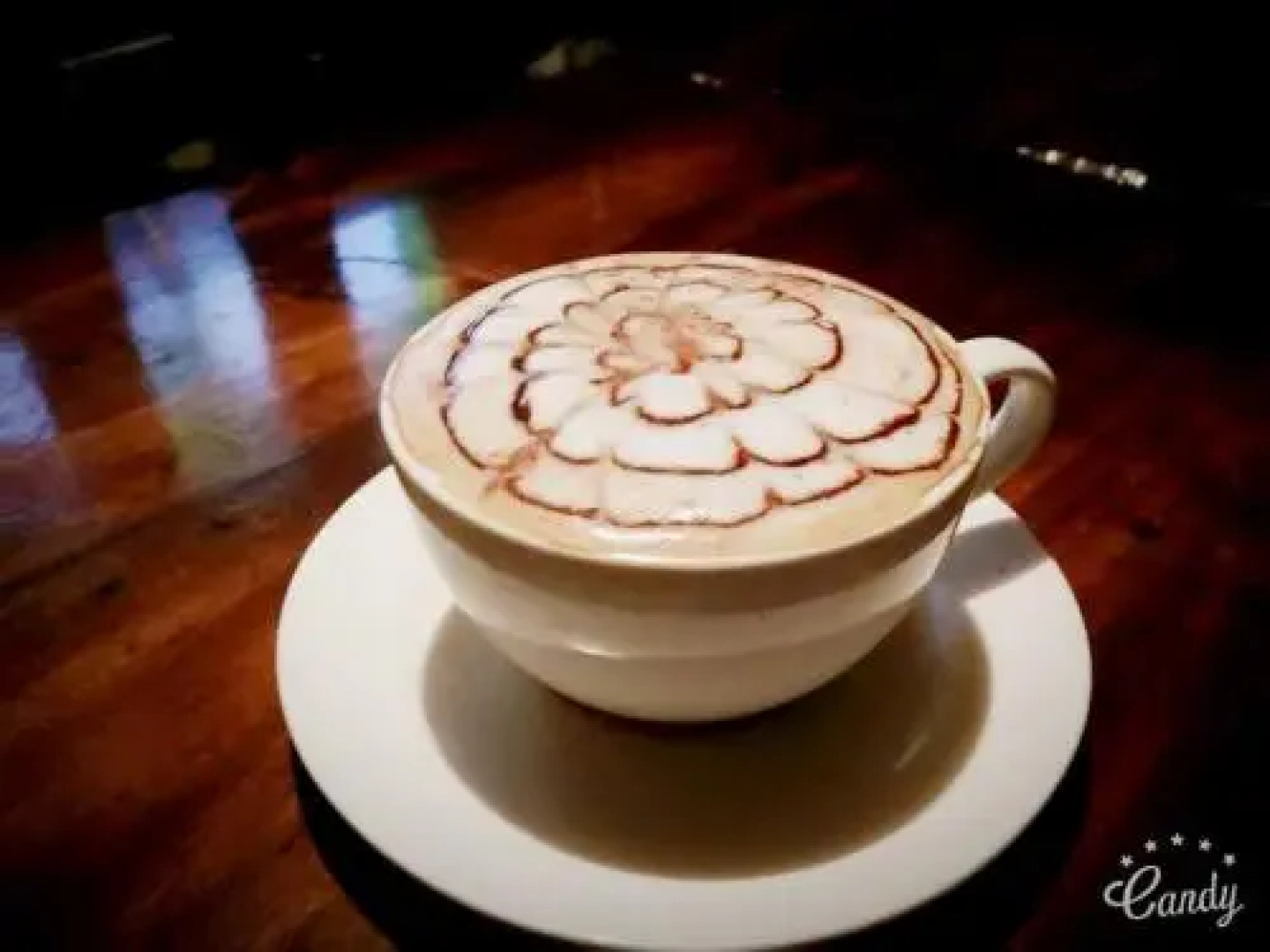 Merlin Beach Bar & Cafe