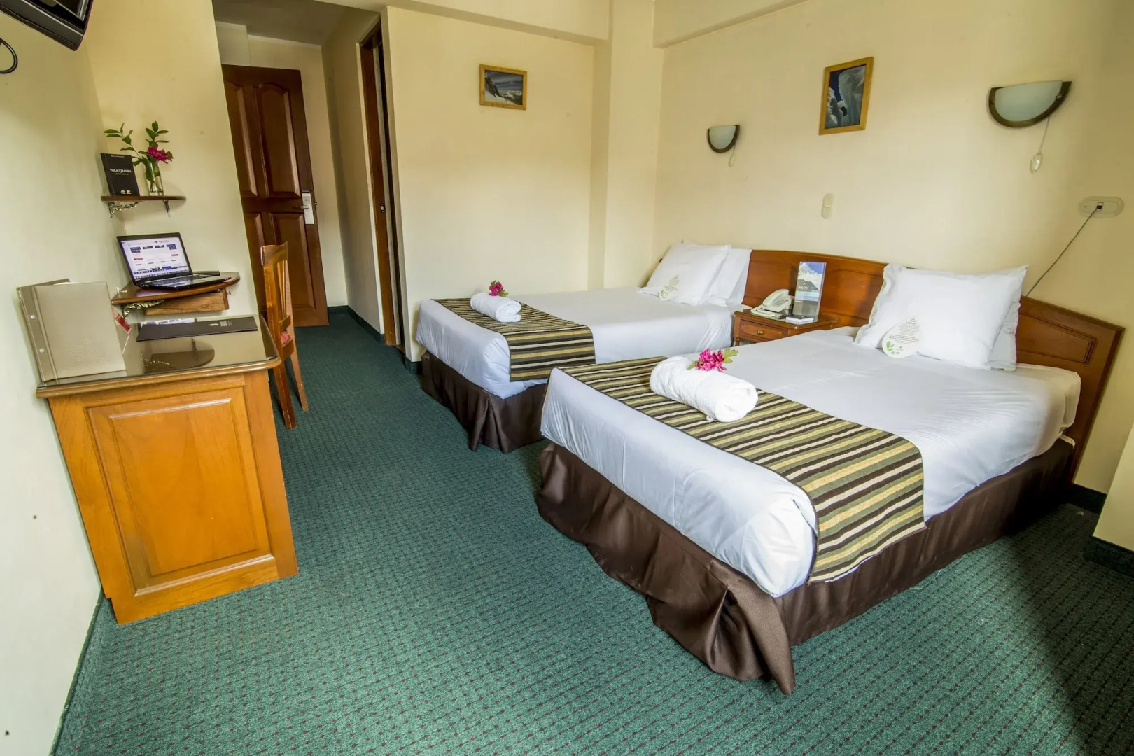 Arawi Pastoruri Hotel