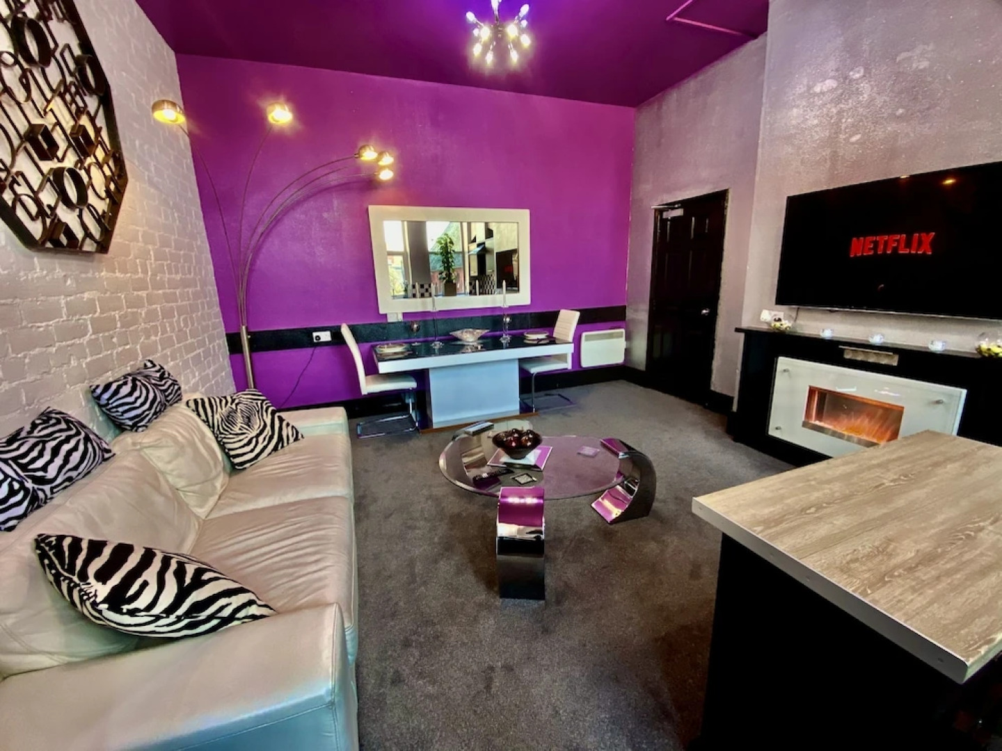 PHOENIX Executive Apartments