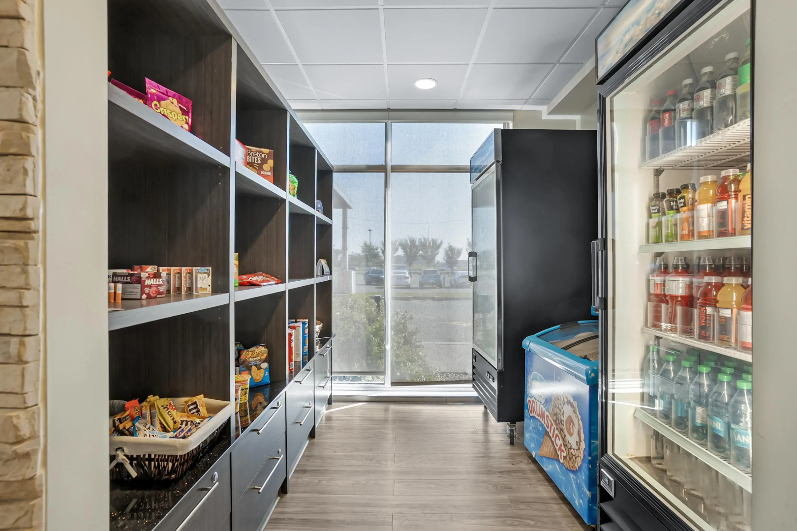 Best Western Plus Airport Inn & Suites