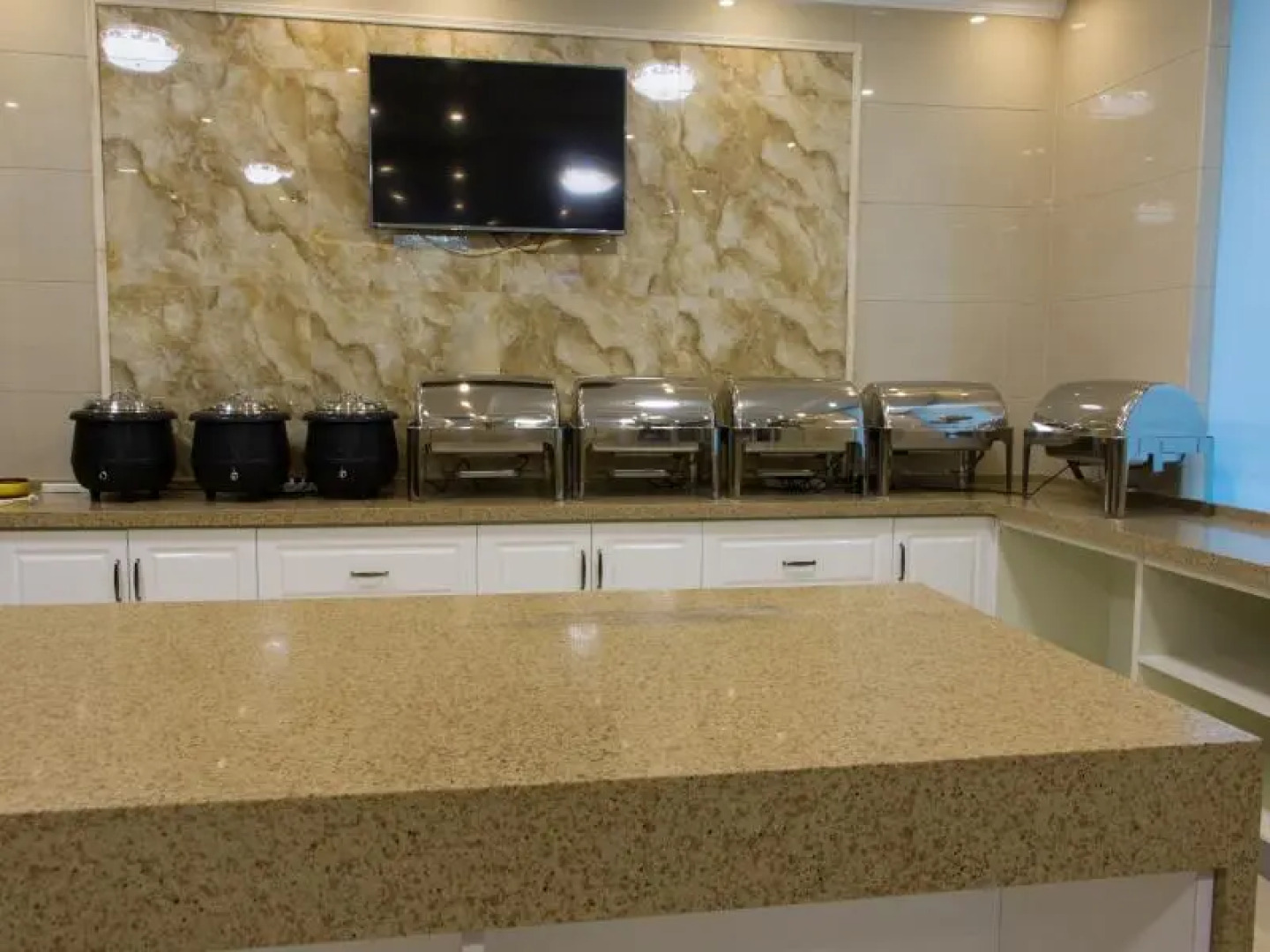 GreenTree Inn HeNan XinXiang LaoDong S Street ZangYing Bridge Business Hotel