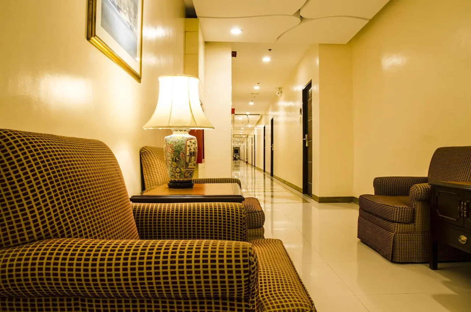 Dreamwave Hotel Lemery