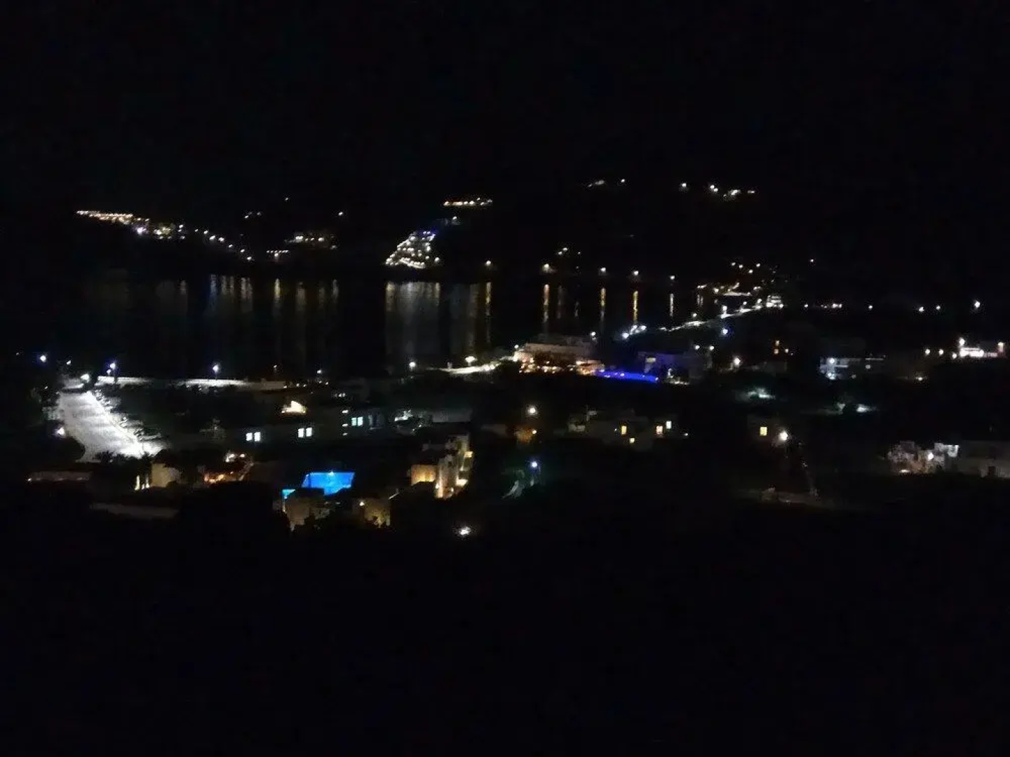Grandma Vasiliki Rooms To Let