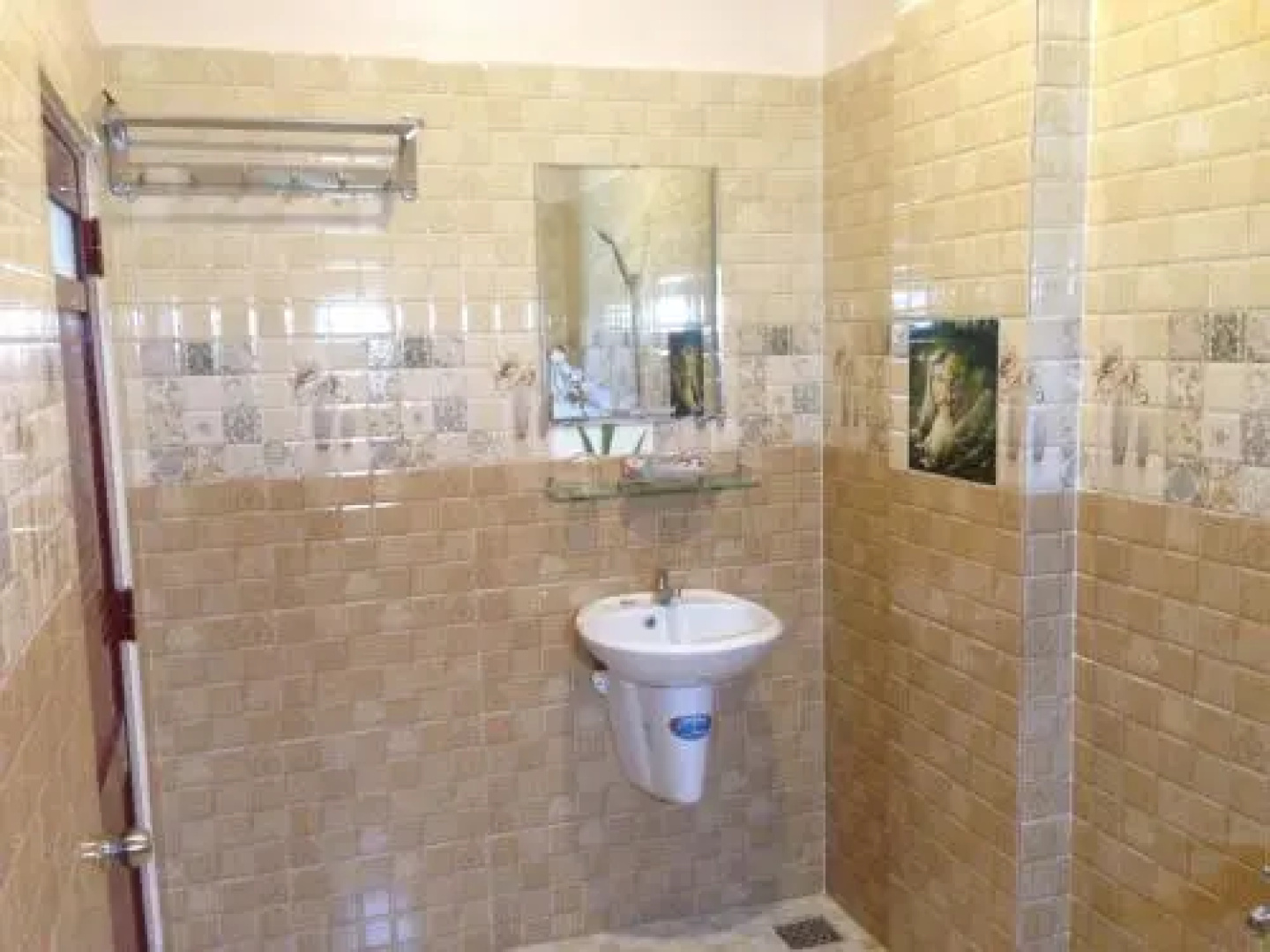 Hoang Nam Hotel