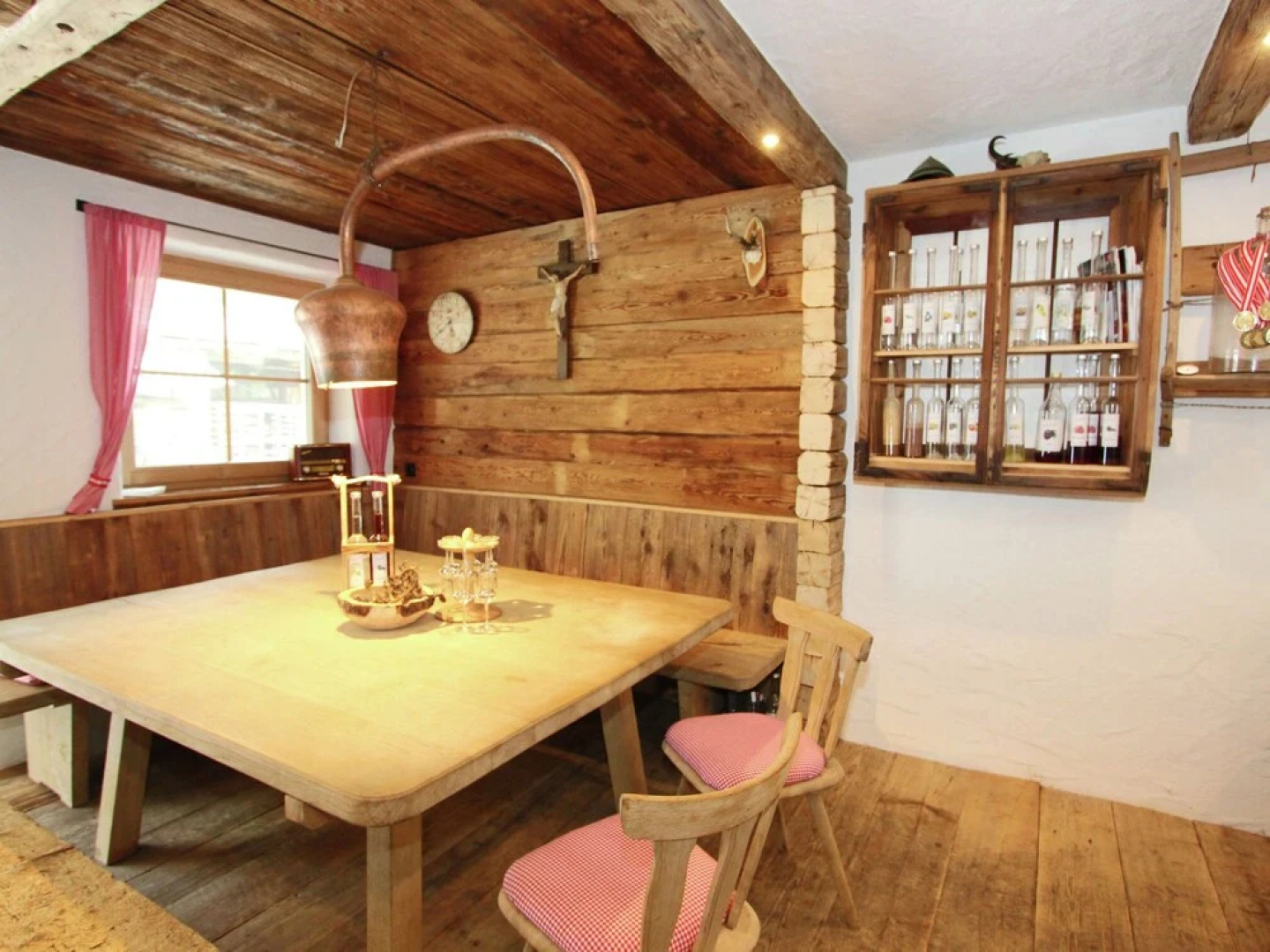 Plush Farmhouse in Ramsau im Zillertal near Ski Area