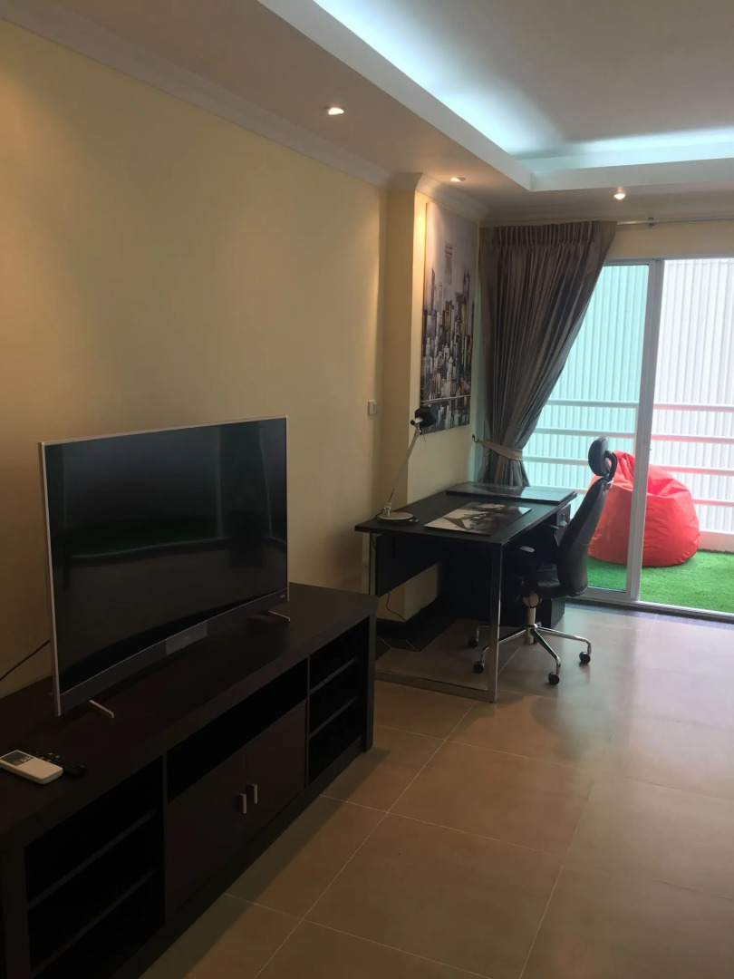 View Talay 6 Condominium by Honey