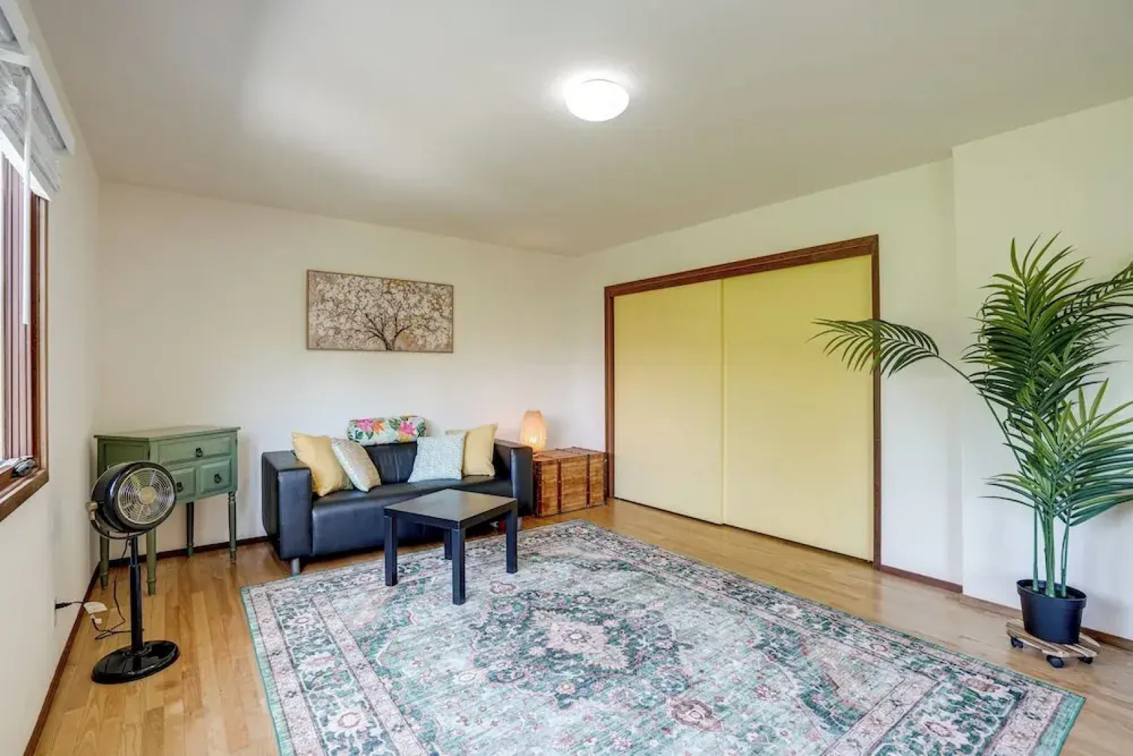 Near Golf, Trails & Parks: Lush Pinole Retreat