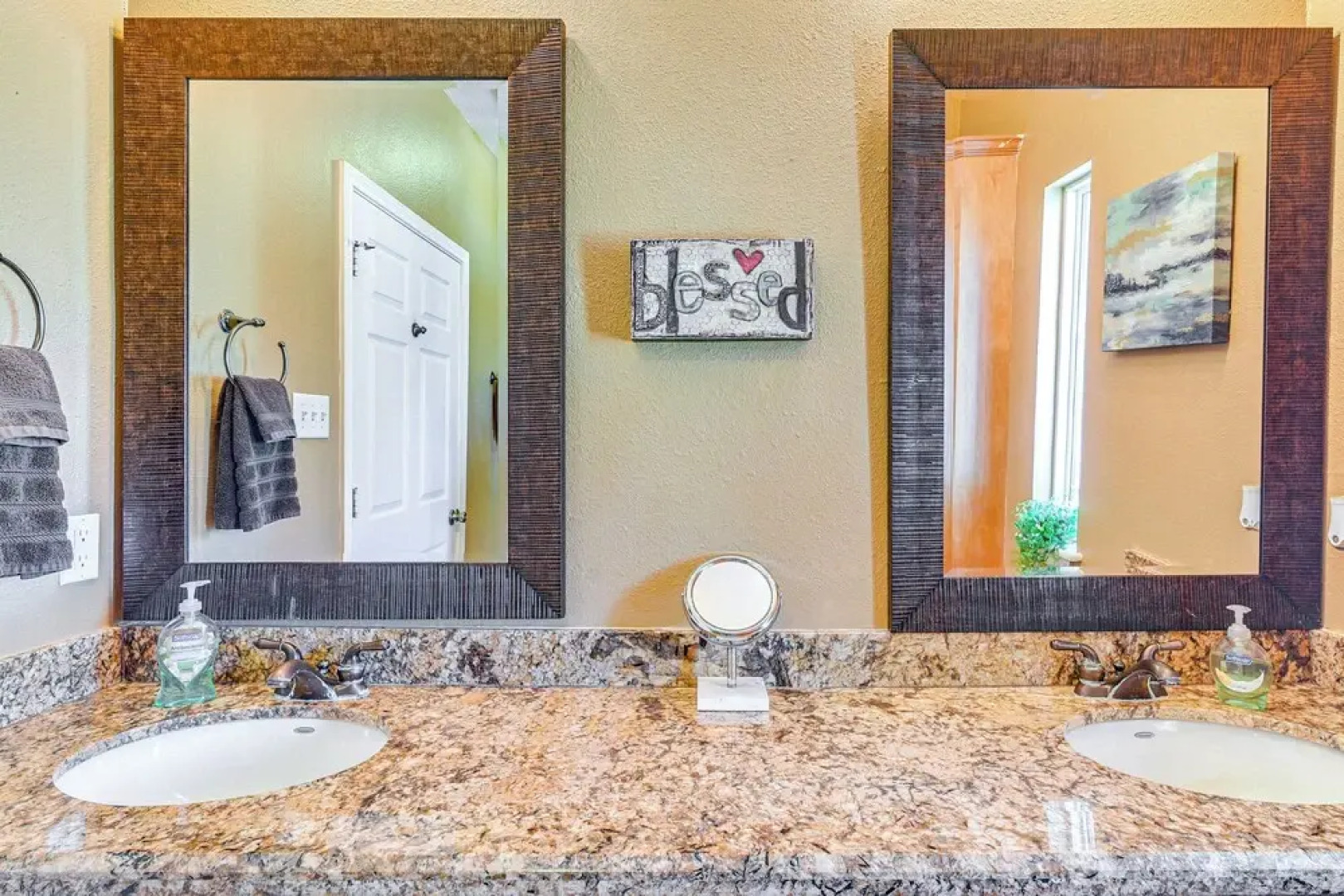 Beachfront Home w/ Deck + Views in Freeport!