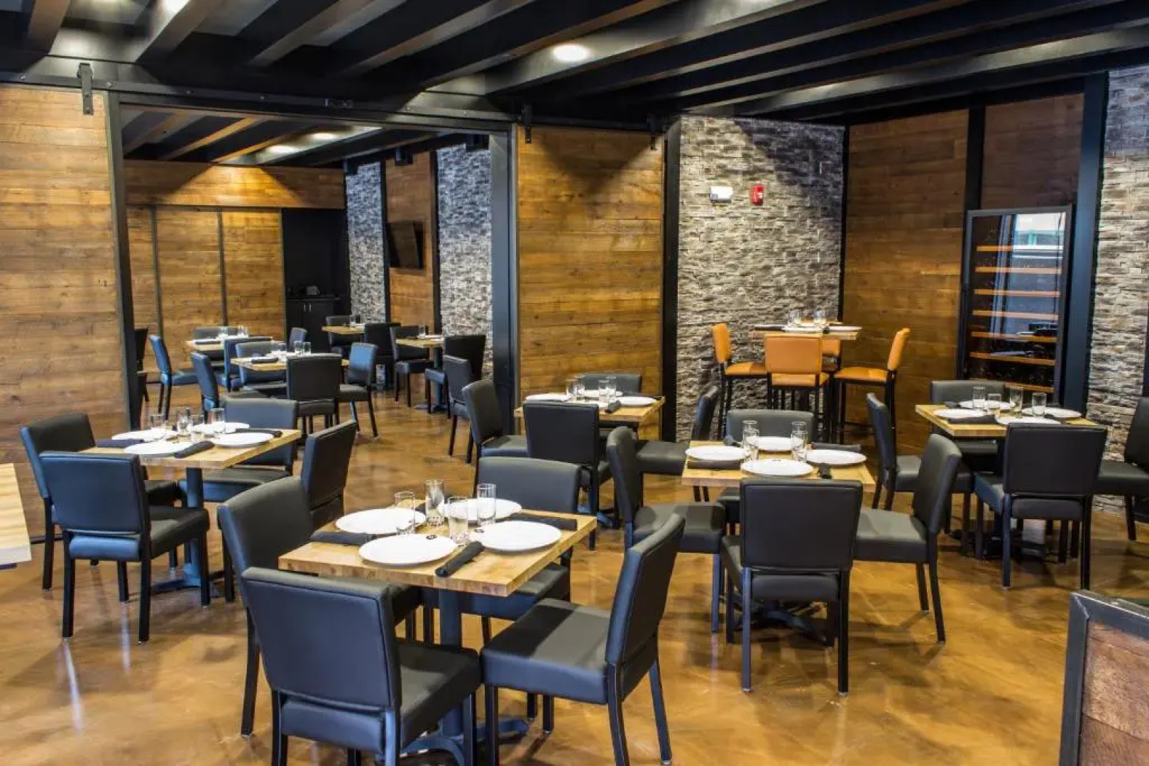 Cobblestone Hotel & Suites – Chippewa Falls