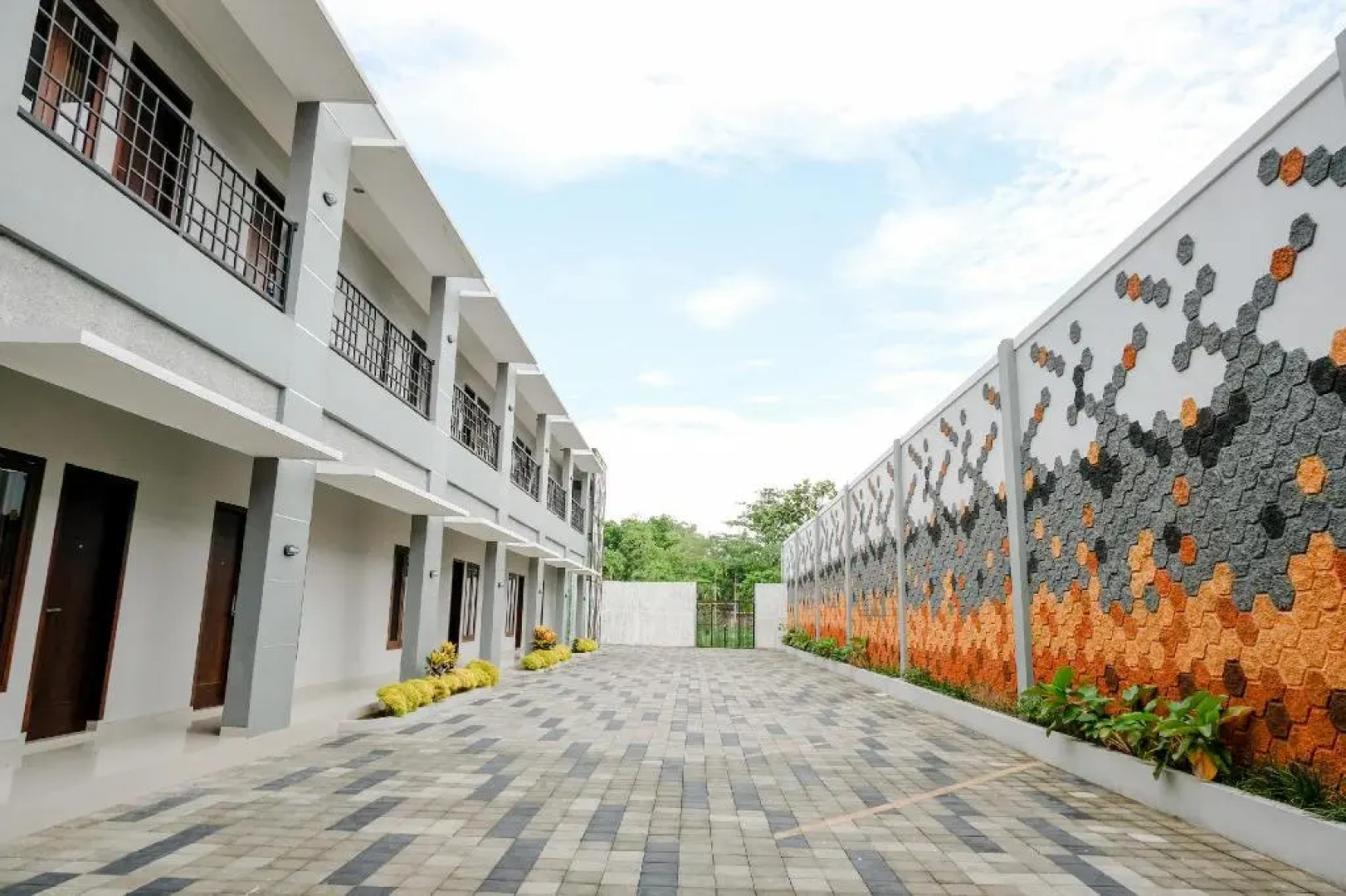 OYO 2140 Hs Residence