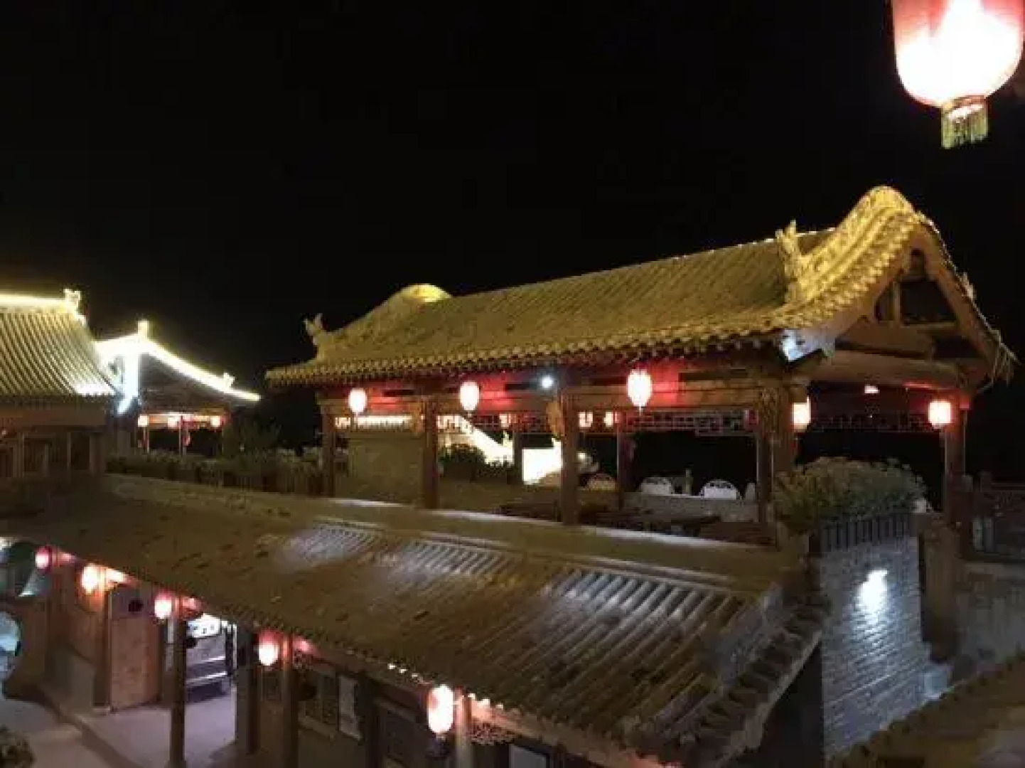 Xiangyuanlong Inn