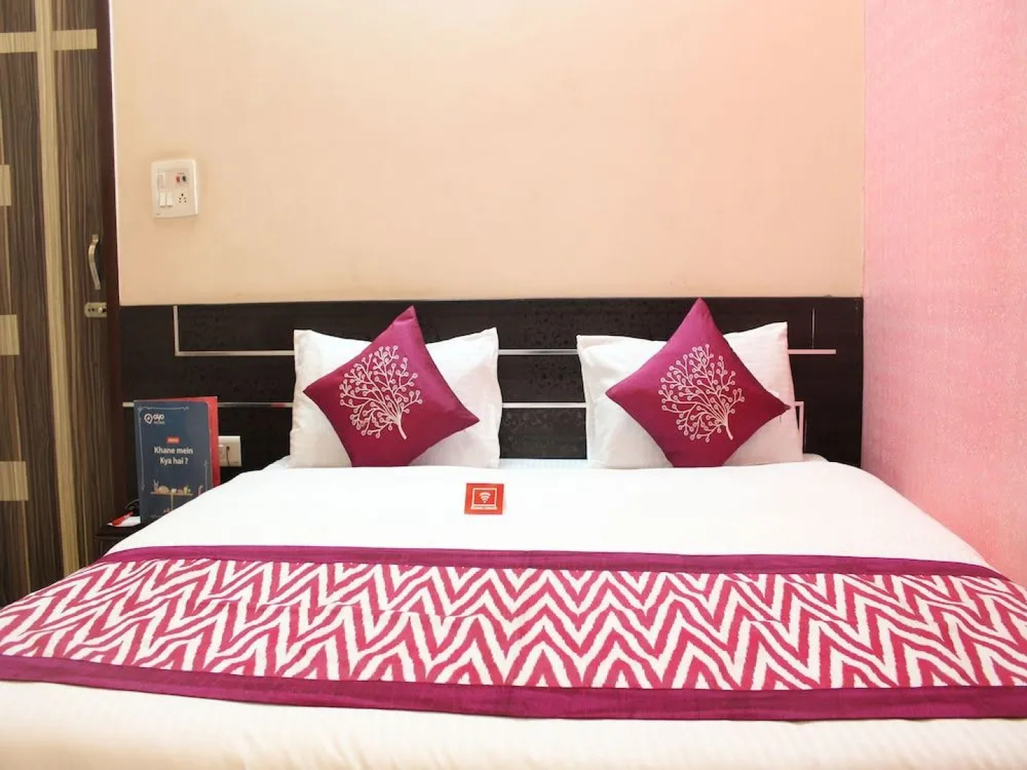 Oyo 2857 Hotel Delite