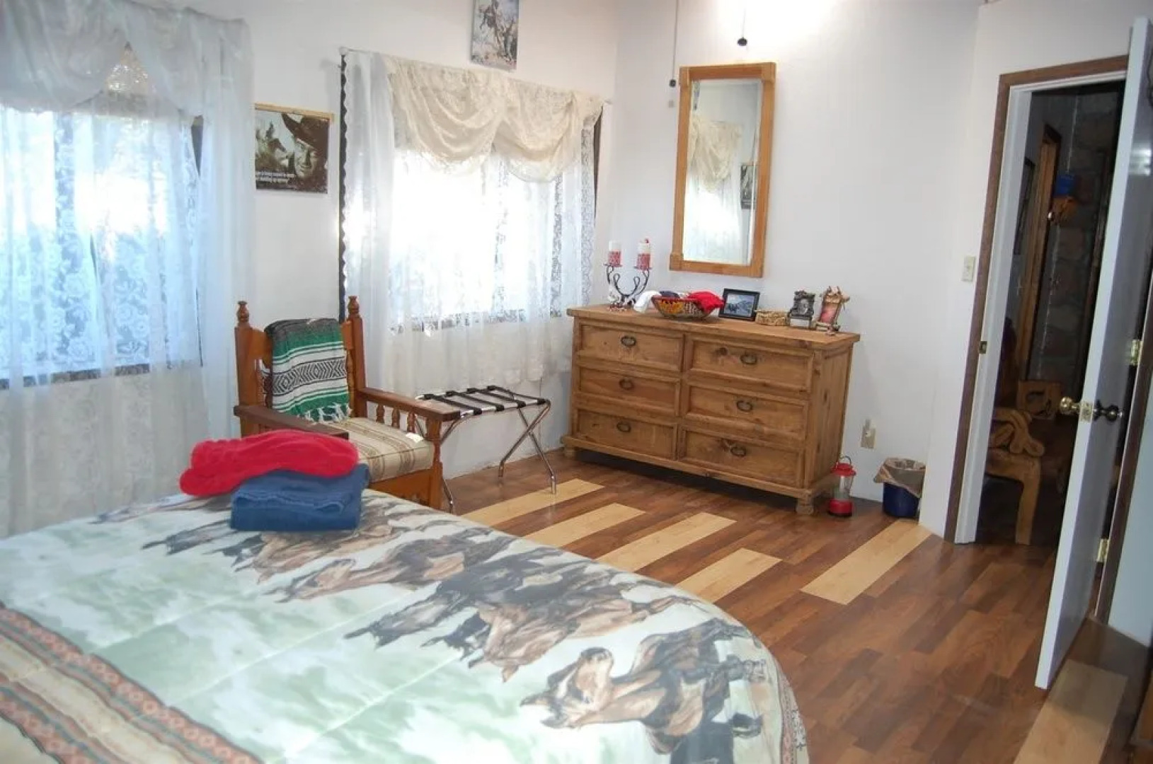 DD Gamble Guest Lodge & Ranch