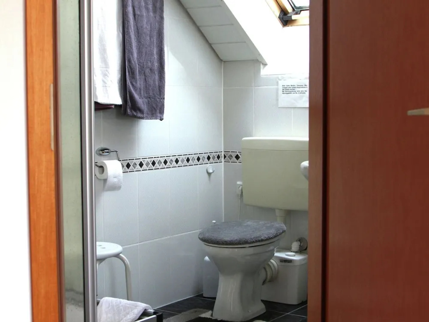 Farmhouse in Park With Terrace, Garden, Bbq, Bicycles