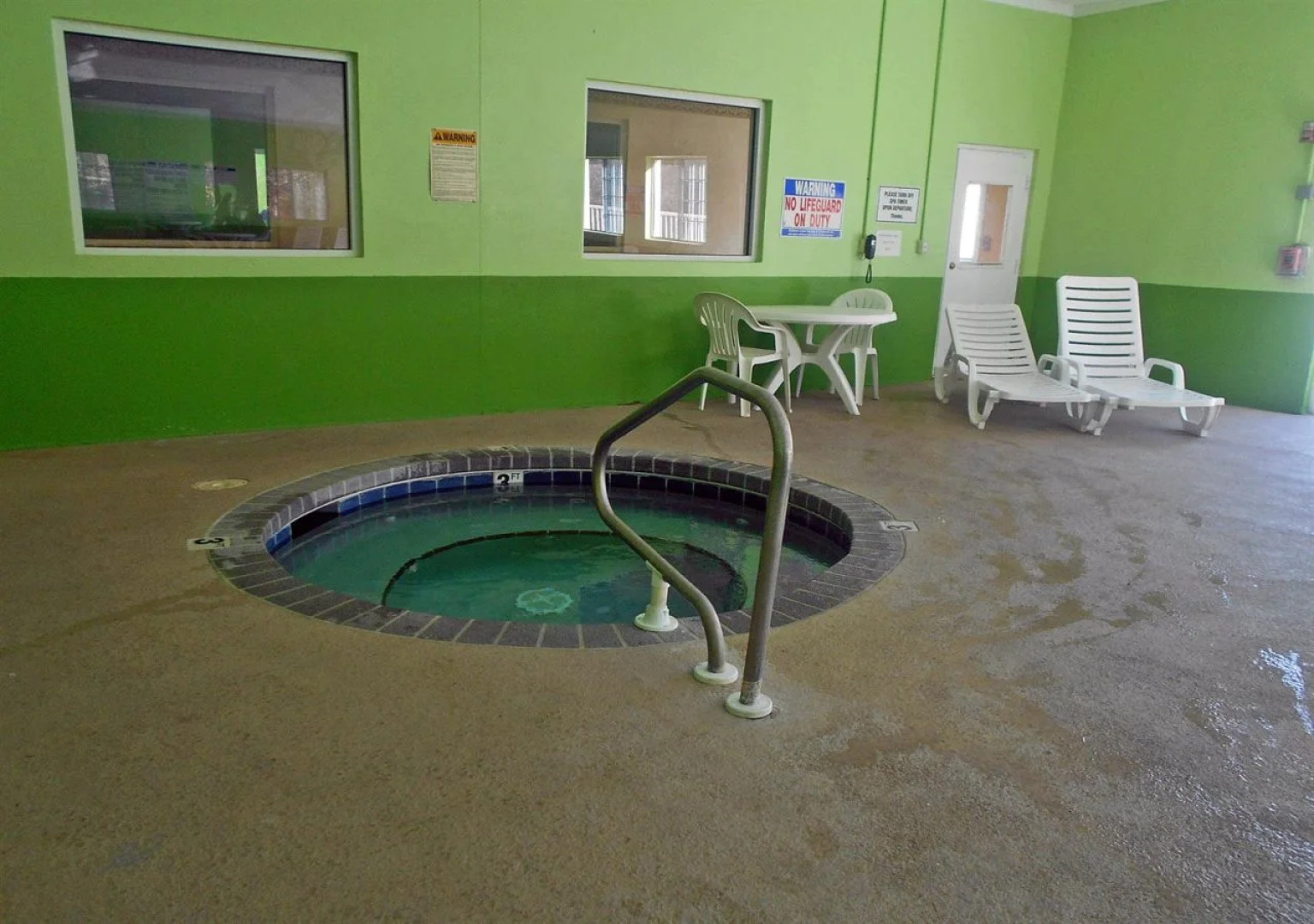 Red Roof Inn PLUS+ & Suites Savannah - I-95