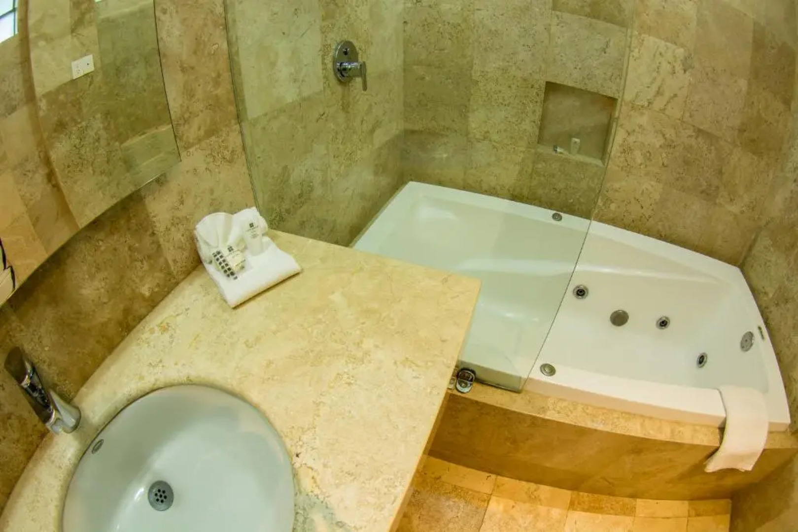 Hotel Estancia Business Class