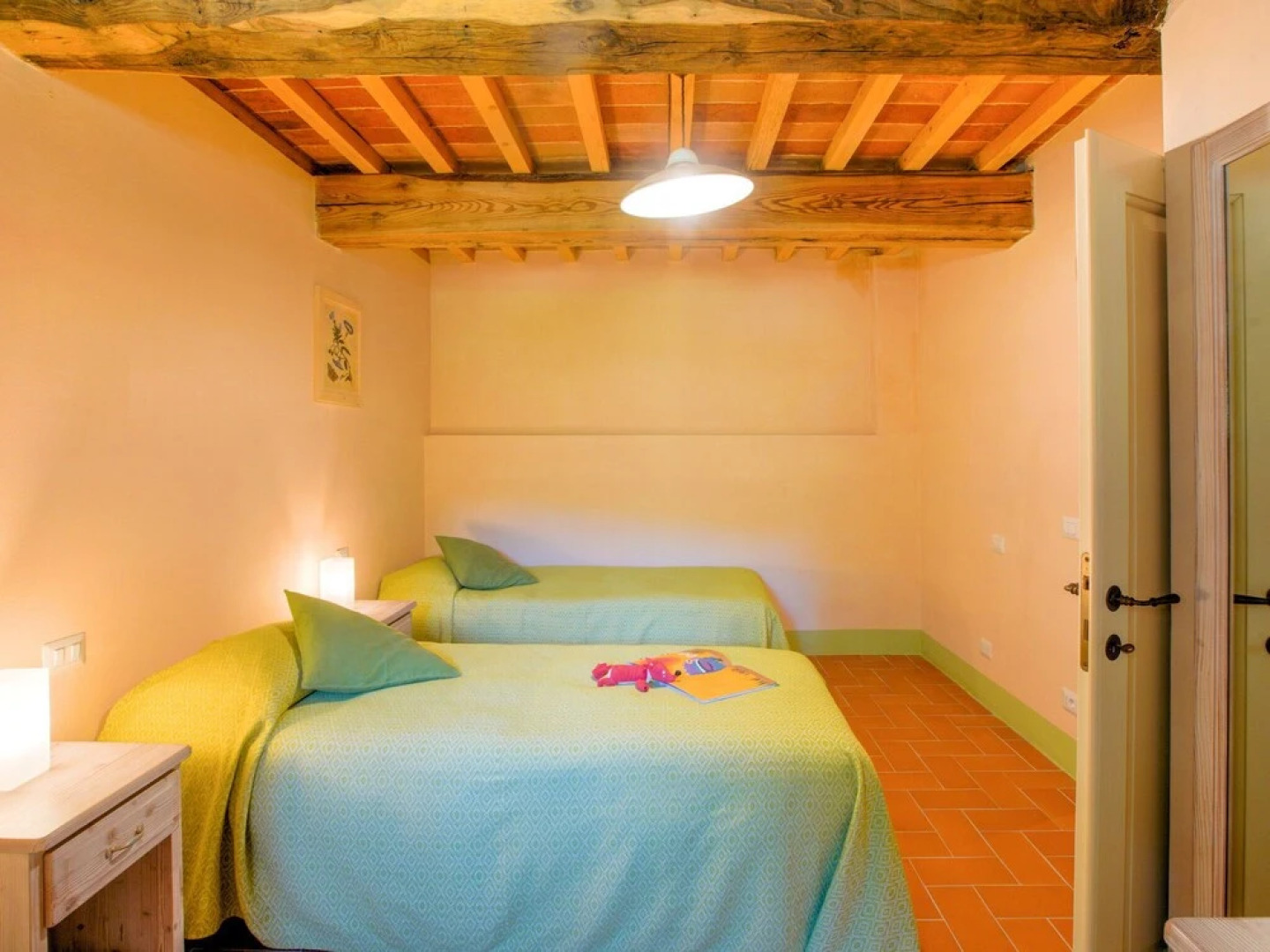 Spacious Holiday Home with Swimming Pool in Anghiari
