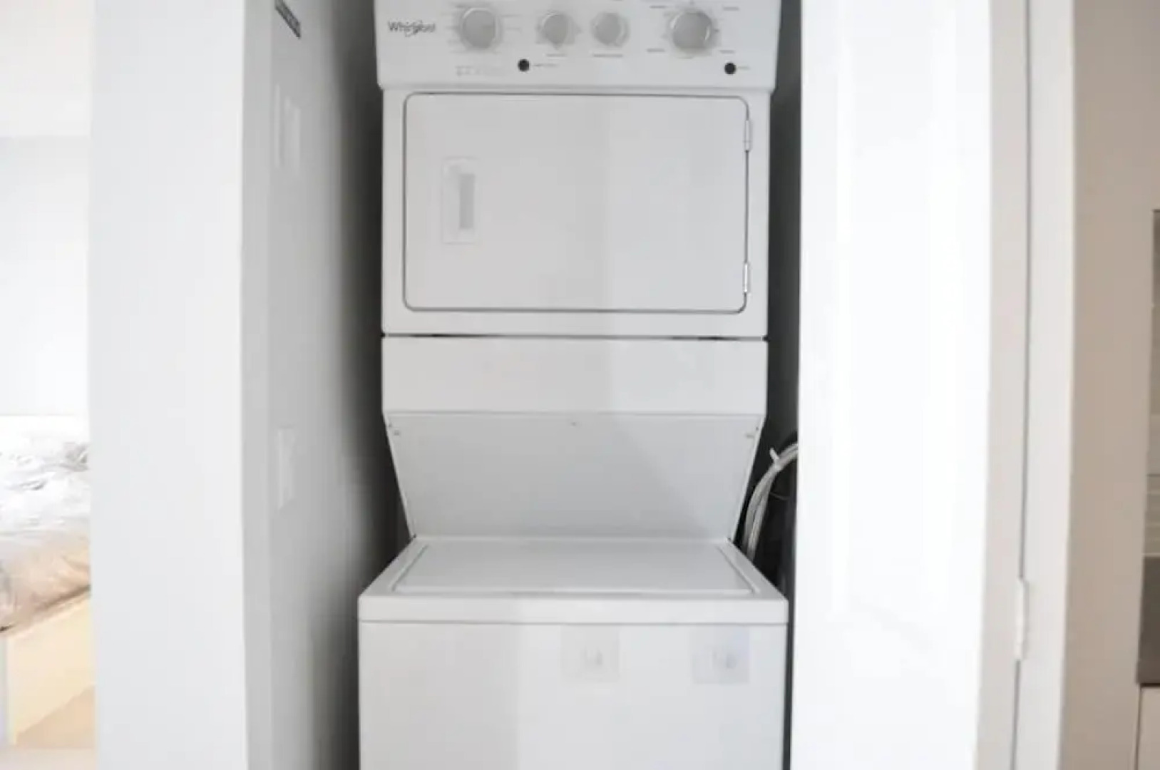 Unfurnished 2 Bedroom Condos Burnaby