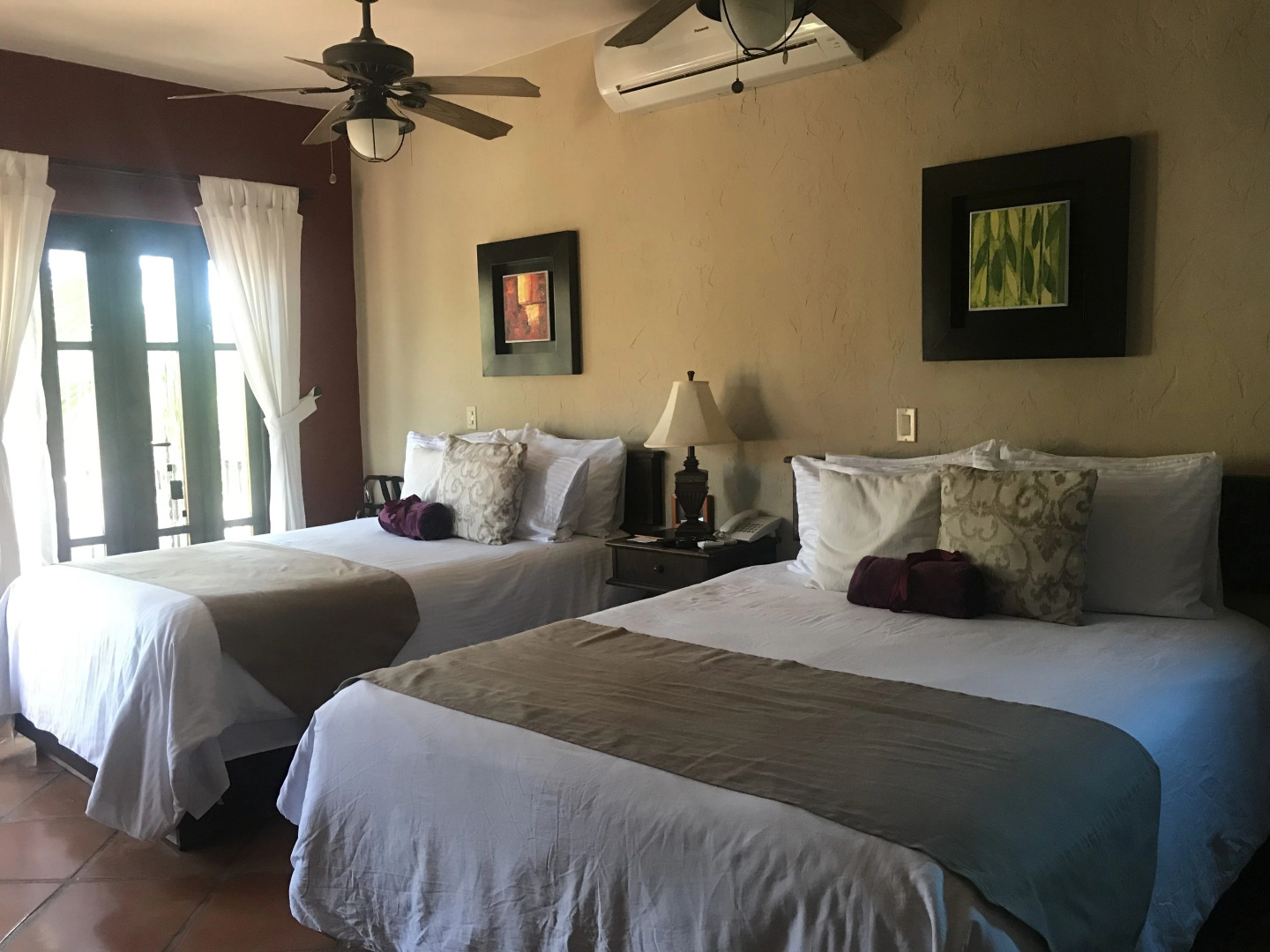 Posada del Cortes Hotel