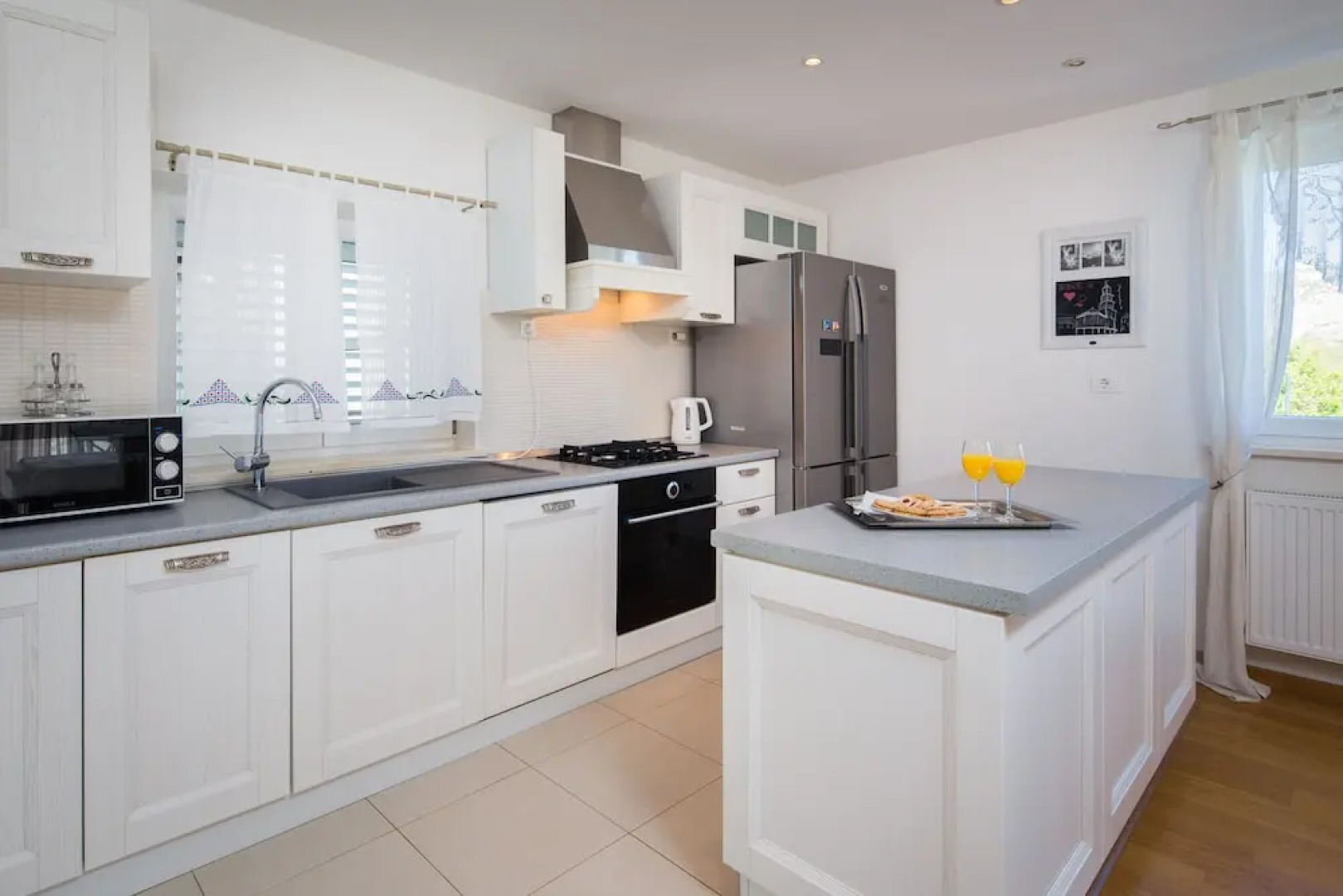 Stunning Villa Sofia With Heated Pool IN Split Hinterland