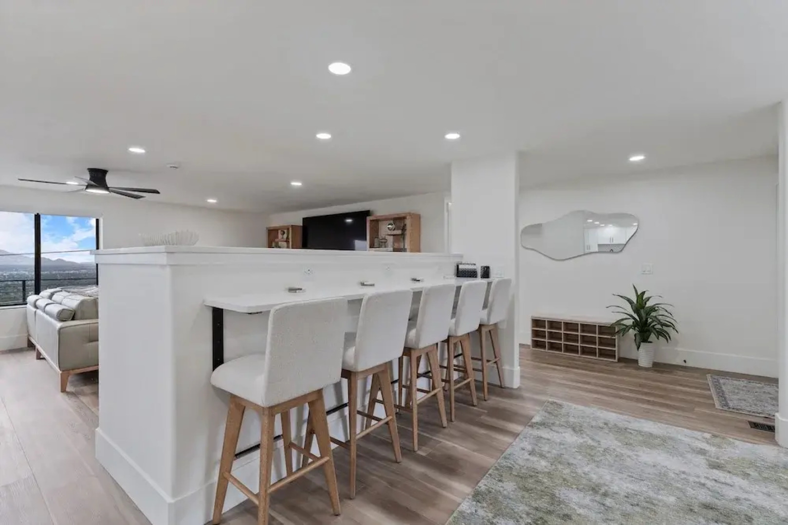 All-new Luxe Stay Views, Sauna & Hot Tub 7 Bedroom Villa