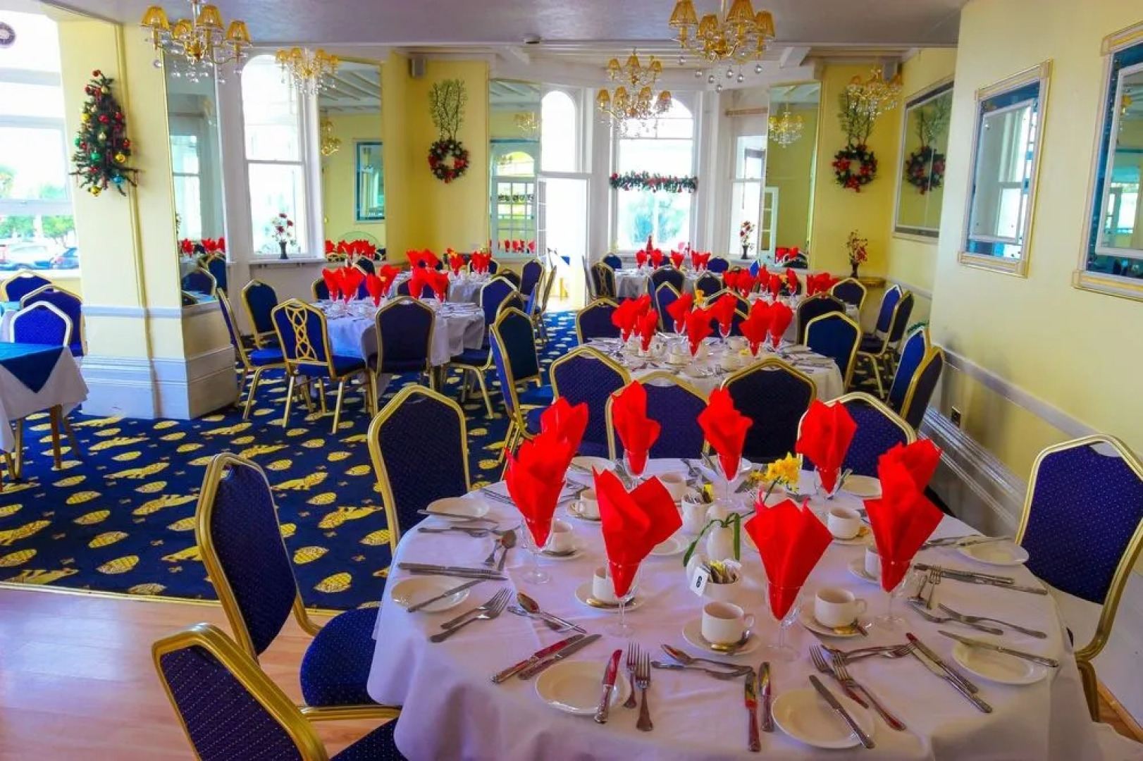 The Mansion Lions Hotel