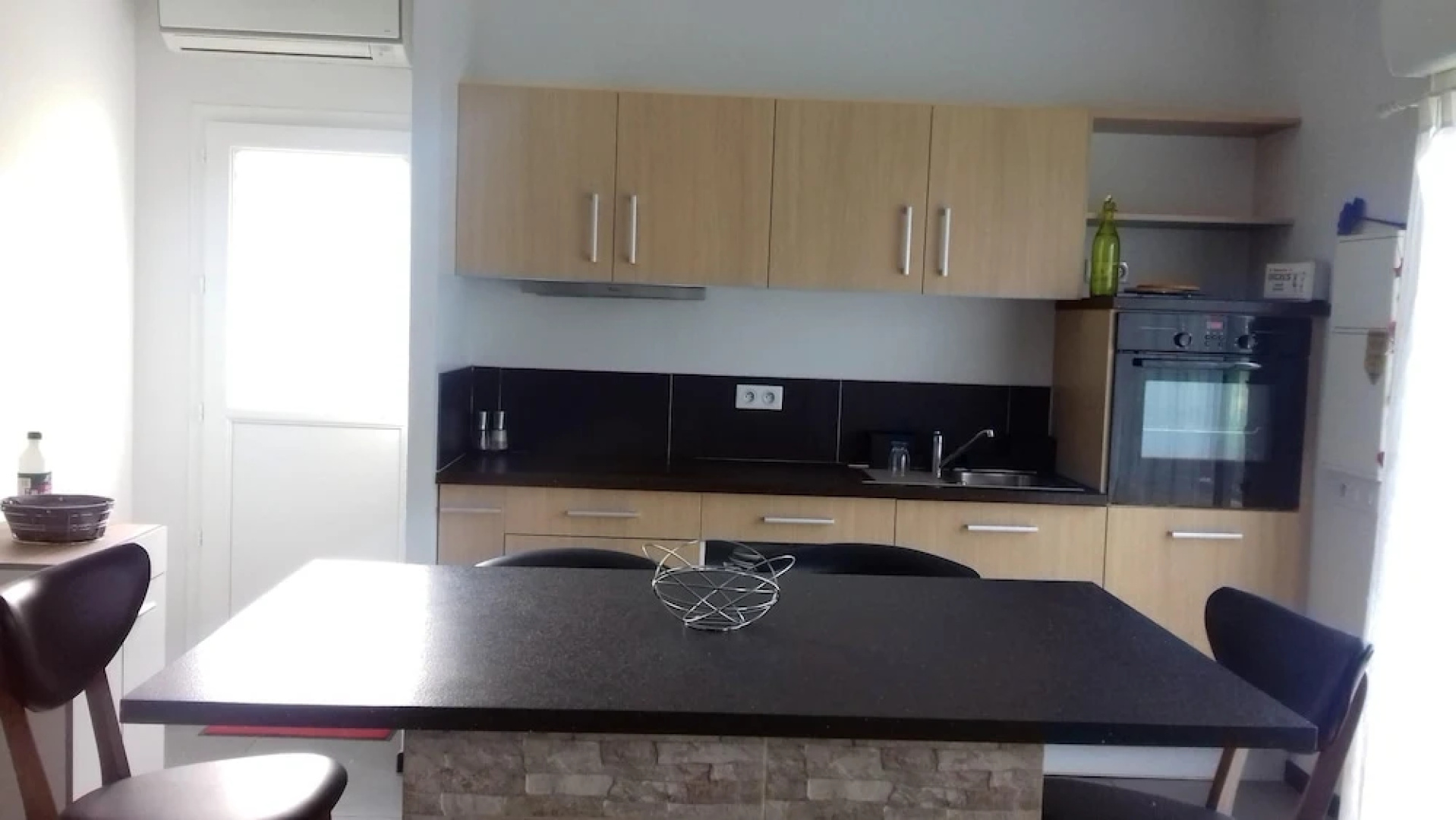 Studio in Cambo-les-bains, With Wonderful Mountain View, Enclosed Garden and Wifi - 20 km From the Beach