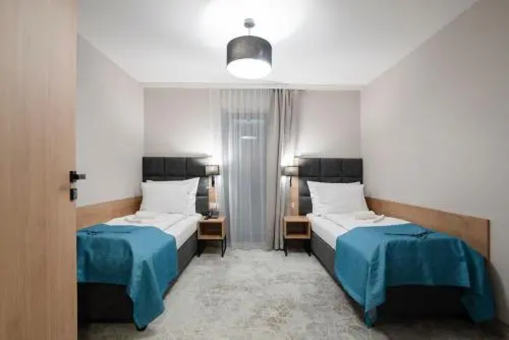 Apartament Czerwone Maki Tęczowe Wzgórze