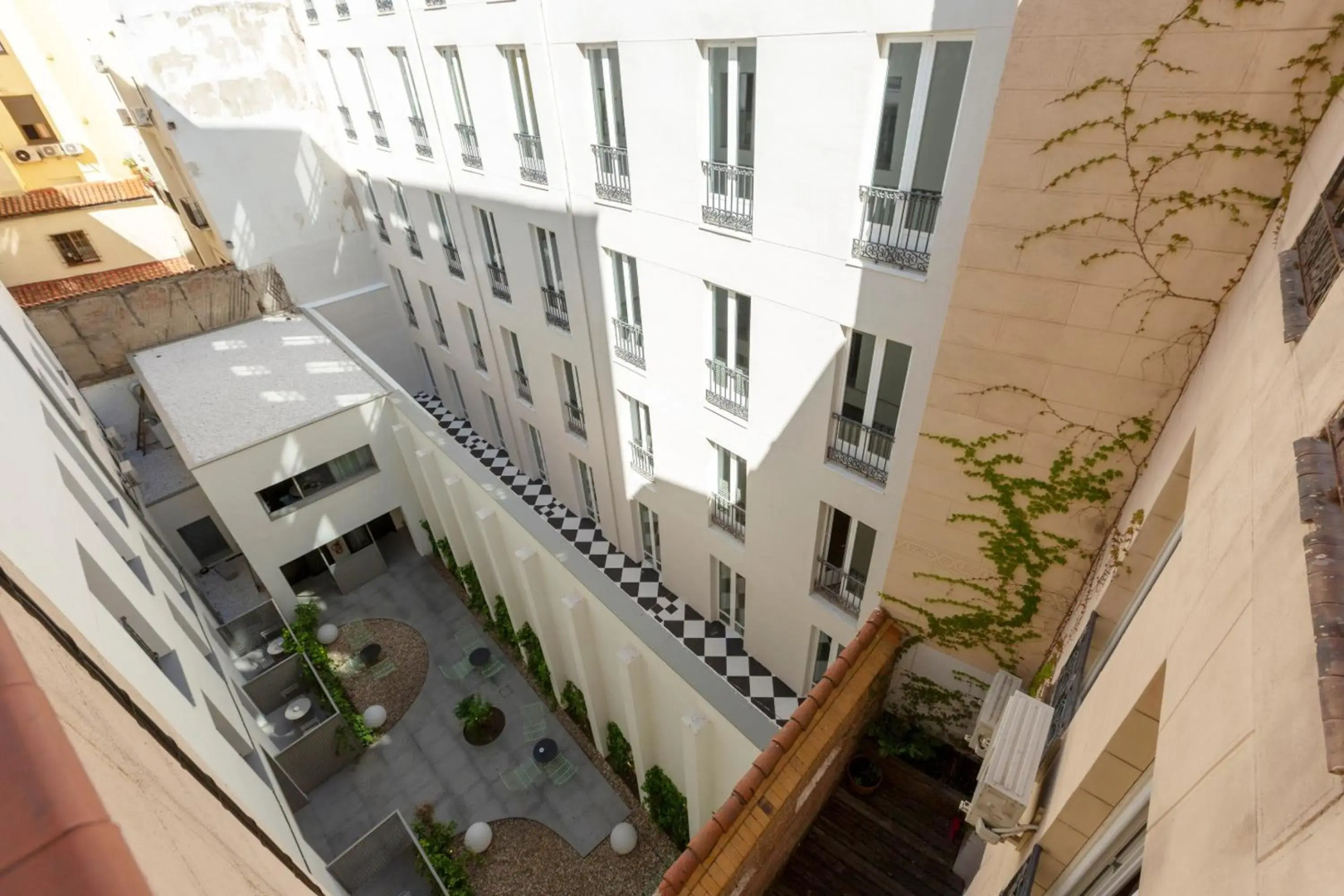 Rusticae Matute11 Suites