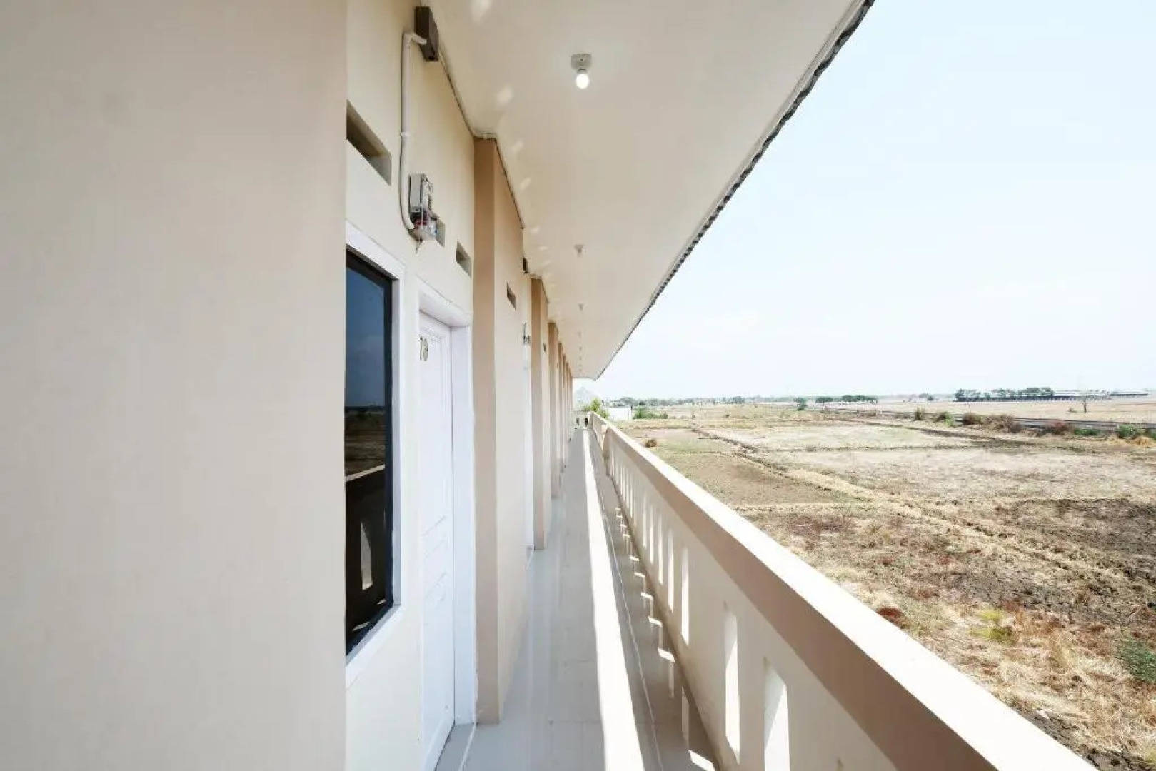 SPOT ON 2027 Putri Guest House Syariah