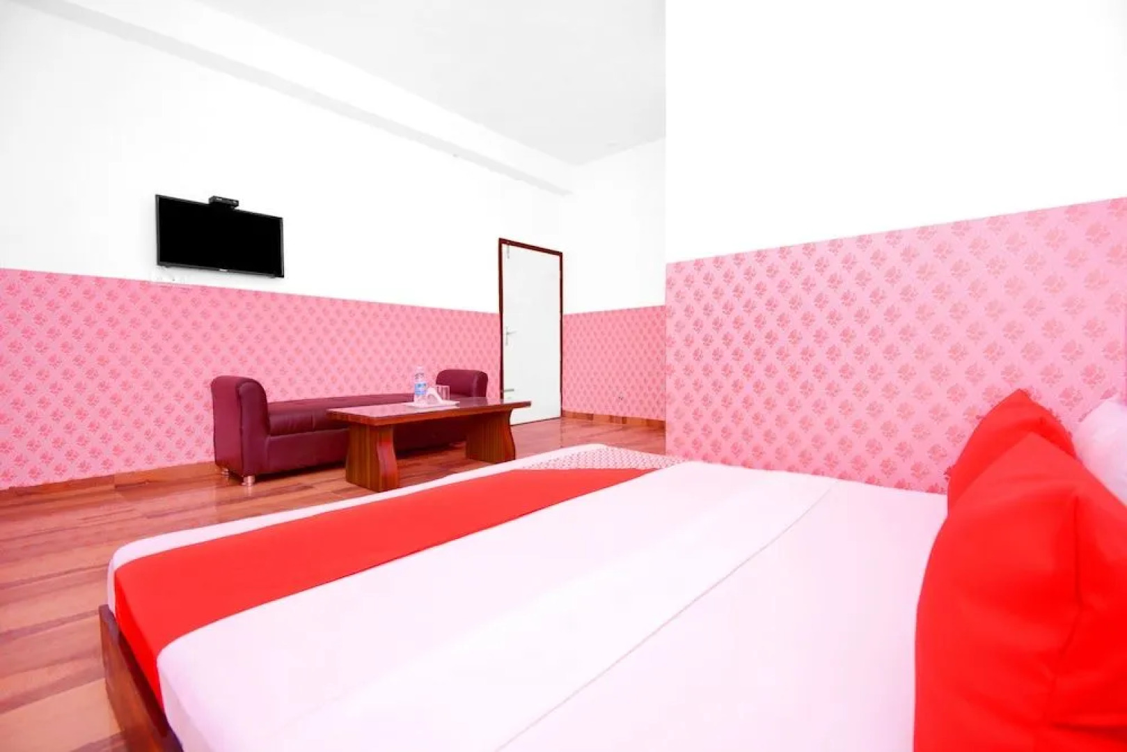 OYO 36908 Hotel Park View