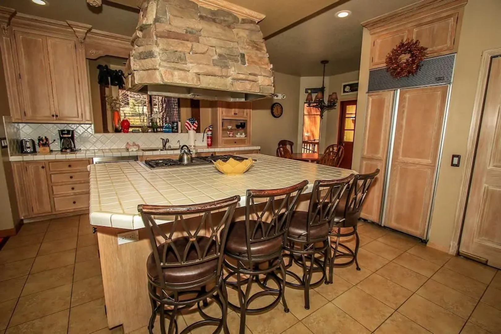 Four Happy Bears Estate #1277