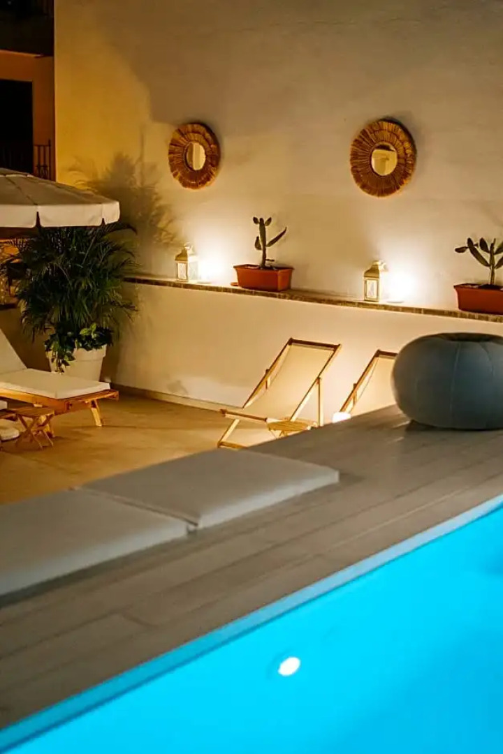 Emblemático F24-Only Adults B&B