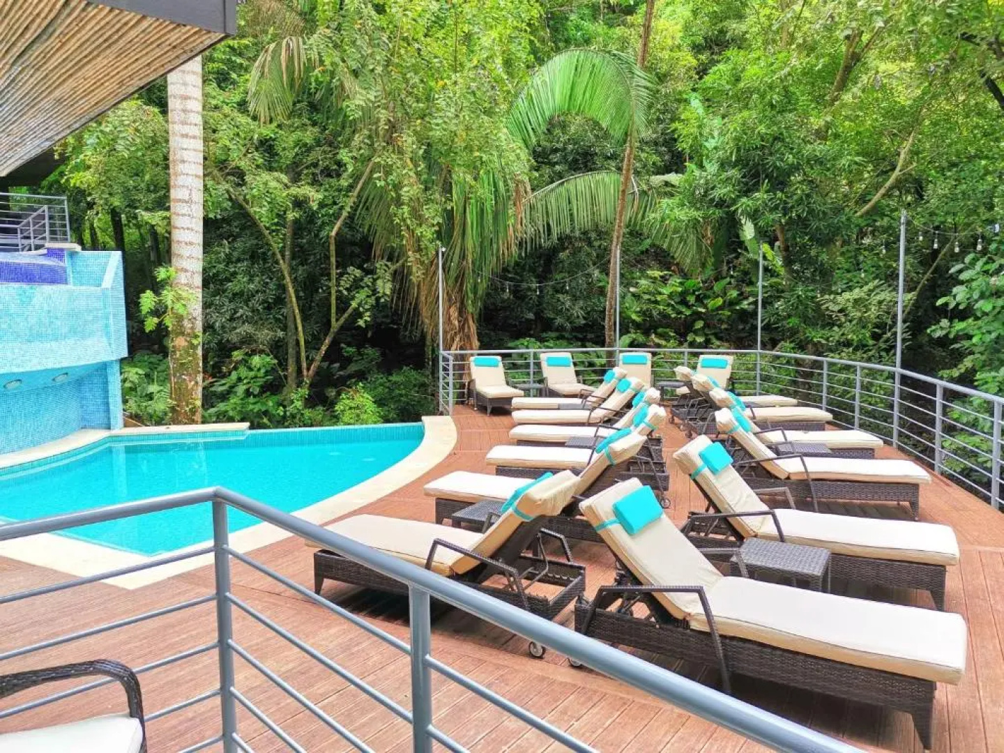 Jungle Villa